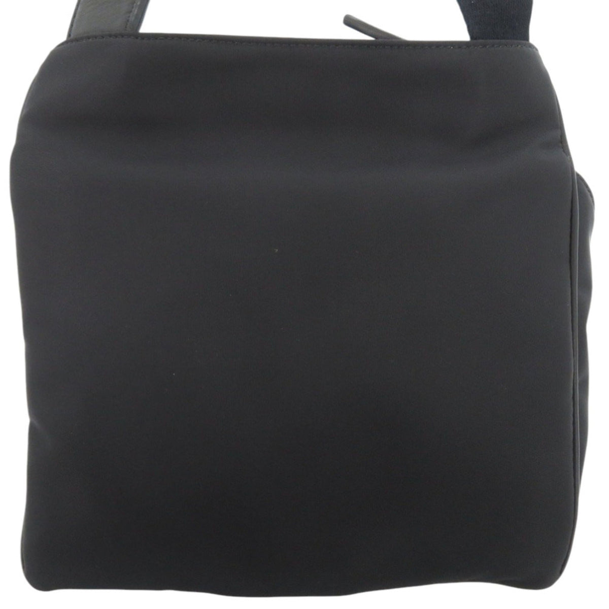Tod's Black Nylon Leather Shoulder Bag (Pre-Owned)