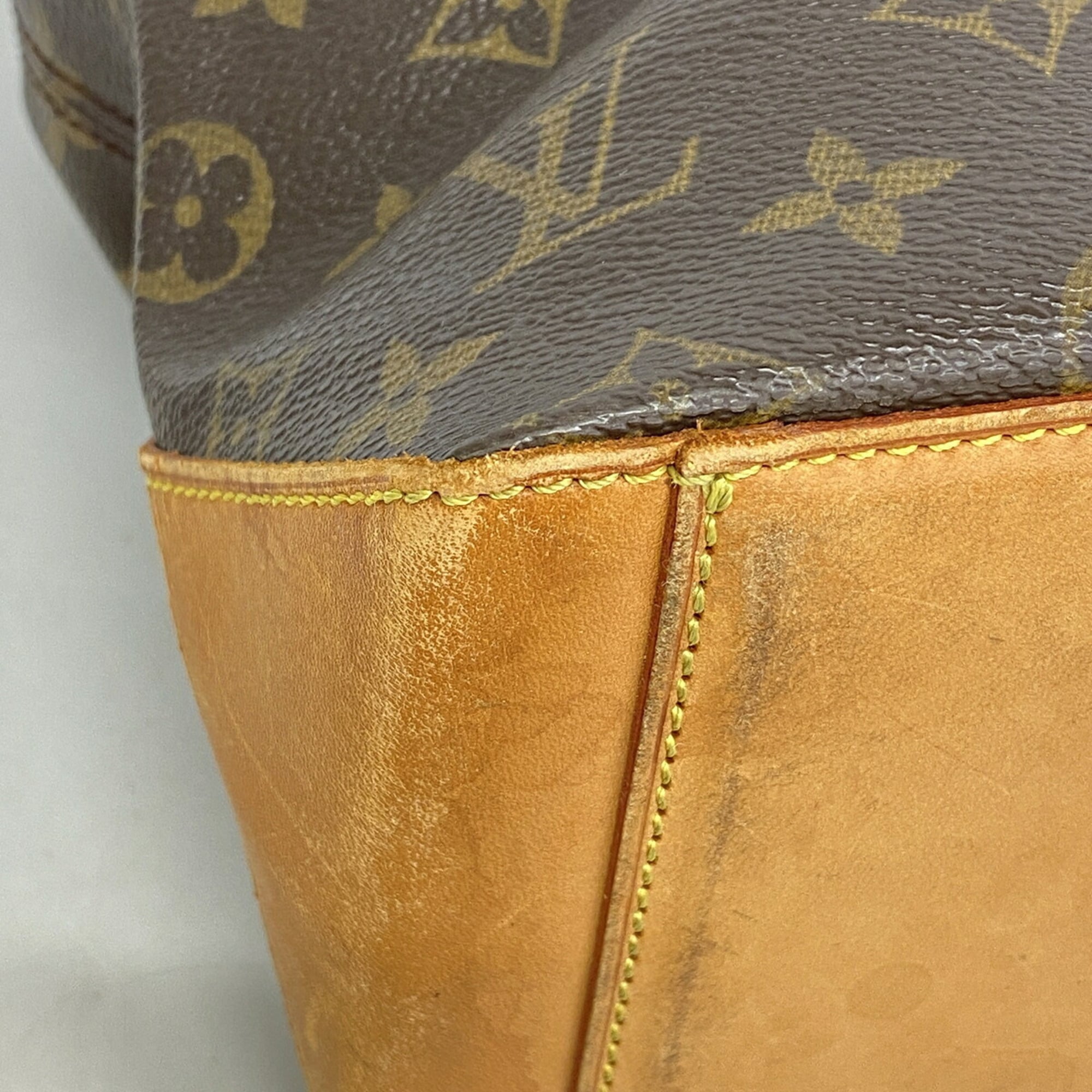 Louis Vuitton Brown Tote Bag (Pre-Owned)
