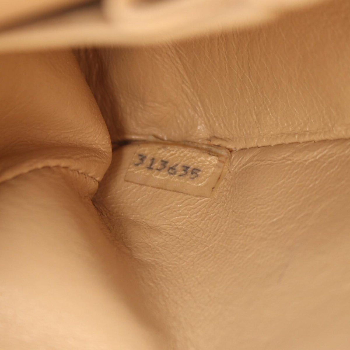 Chanel Beige Leather Handbag Shoulder Bag (Pre-Owned)