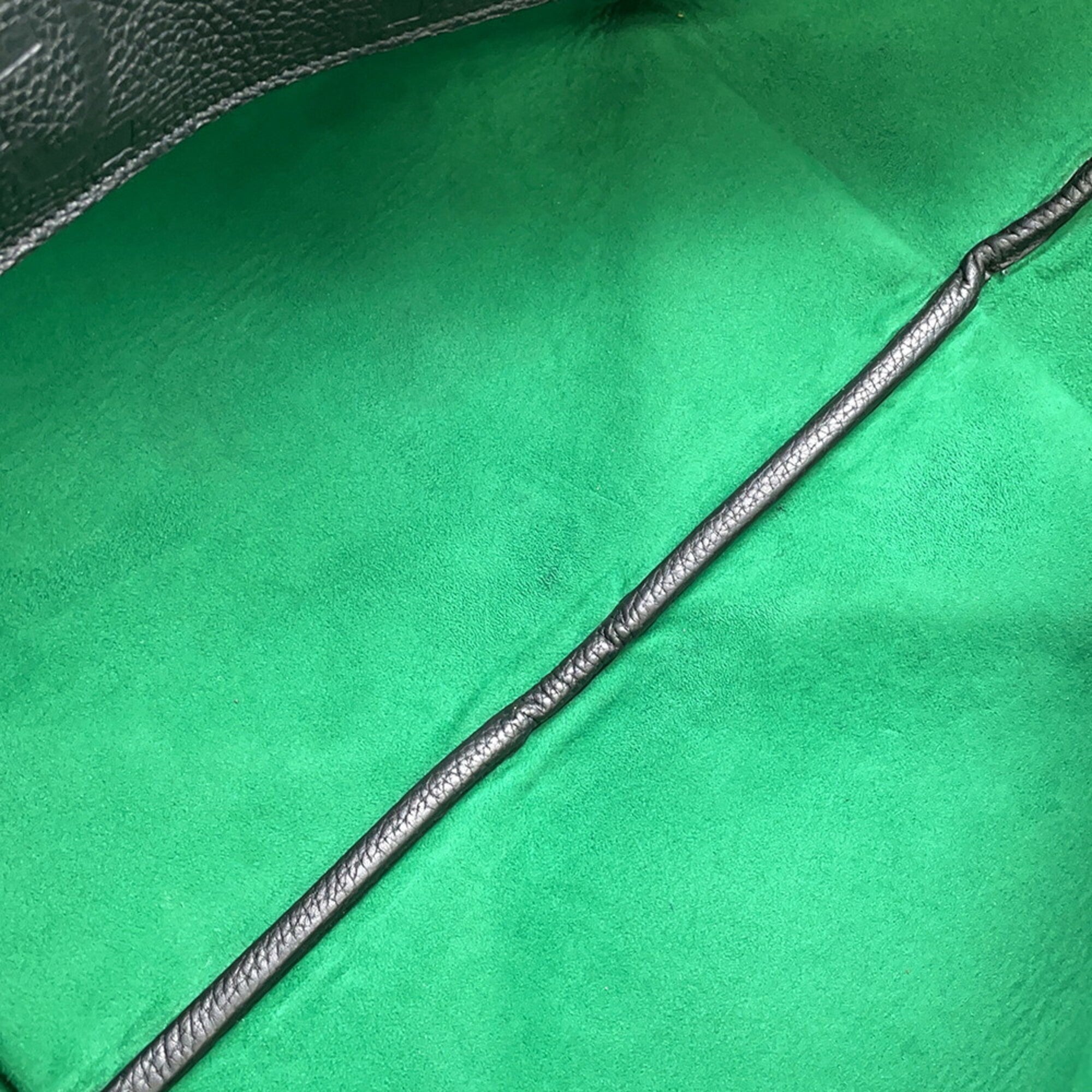 Gucci Black Leather Tote Bag (Pre-Owned)