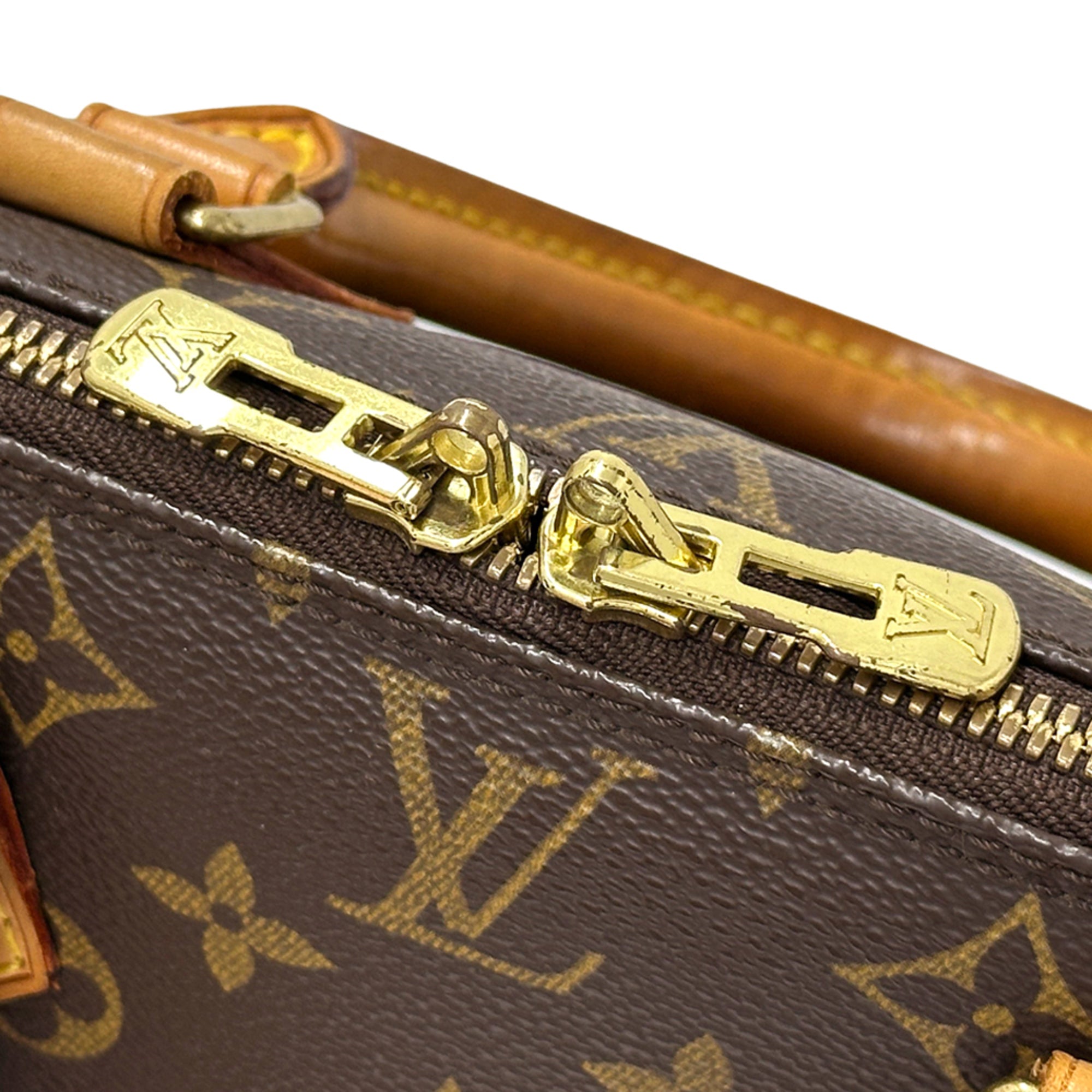 Louis Vuitton Brown Monogram Canvas Handbag (Pre-Owned)