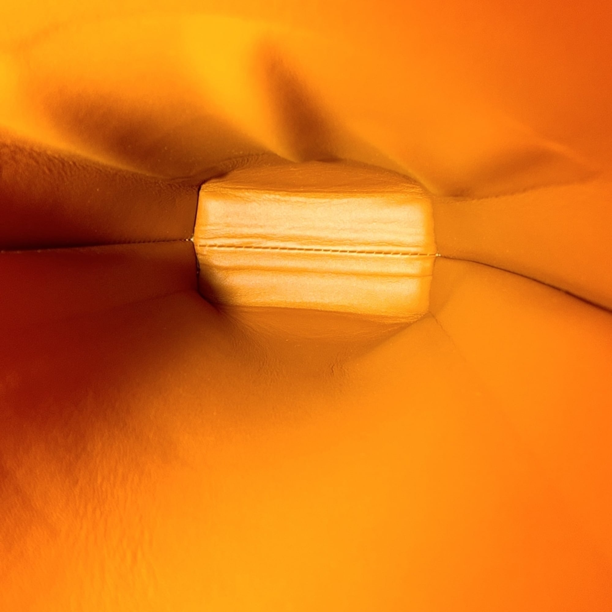 Loewe Brown Leather Pochette Shoulder Bag (Pre-Owned)