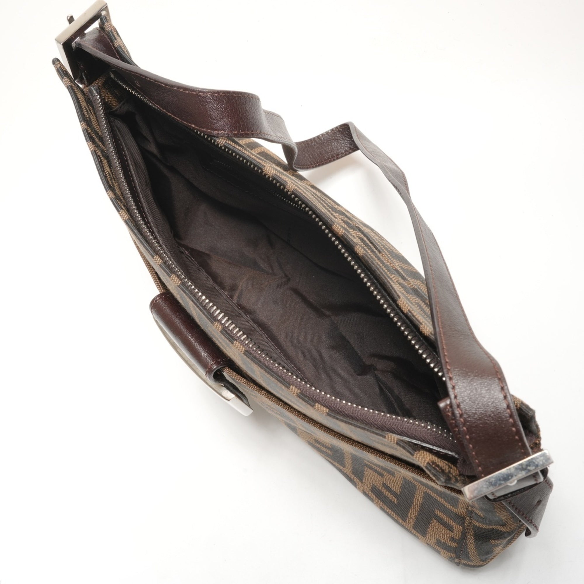 Fendi Zucca Brown Canvas Shoulder Bag (Pre-Owned)