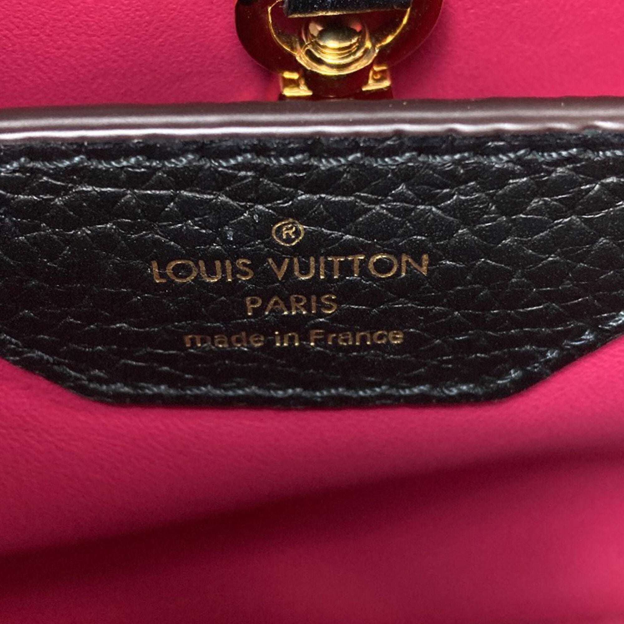 Louis Vuitton Black Leather Handbag (Pre-Owned)