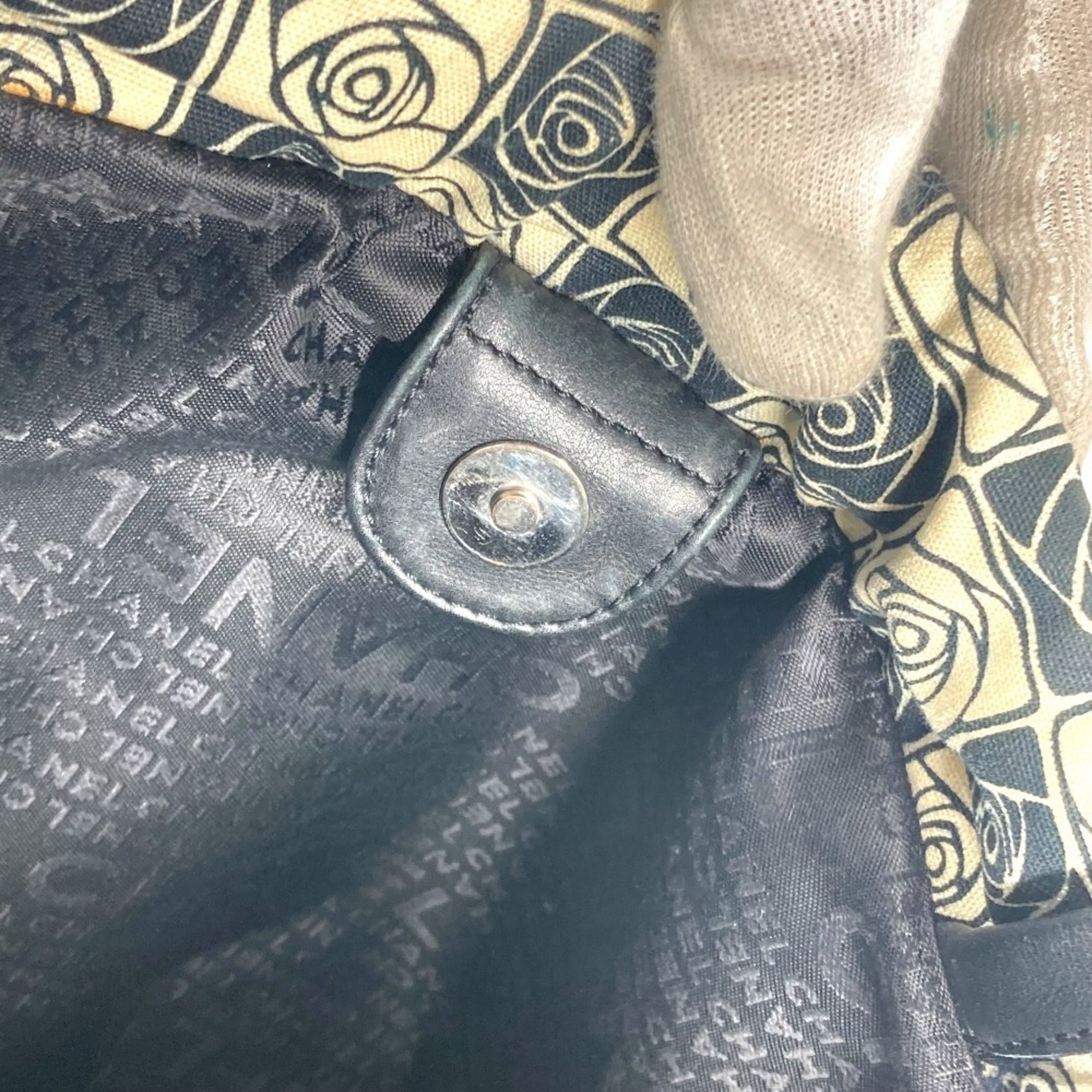 Chanel Beige Black Leather Canvas Shoulder Bag Tote Bag (Pre-Owned)