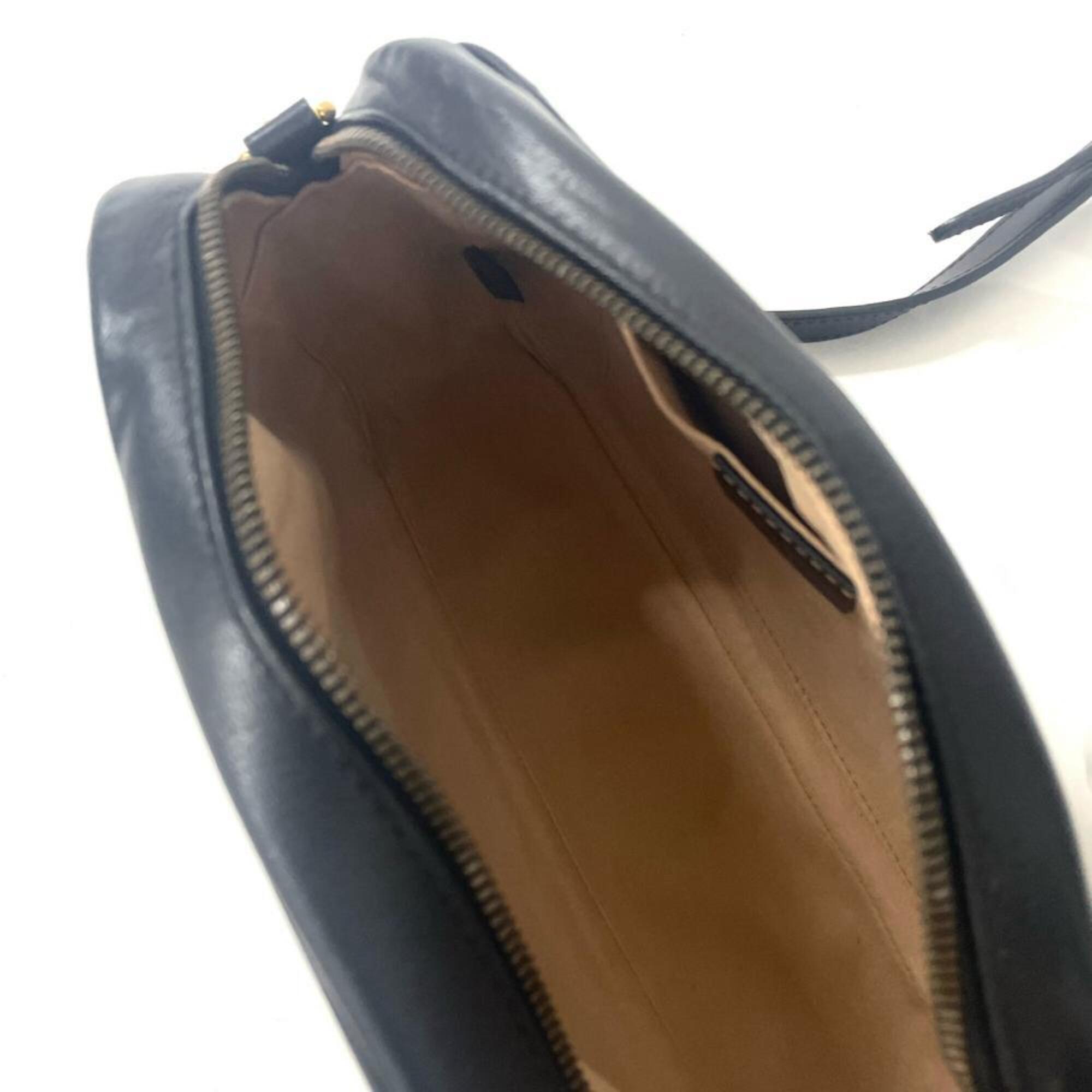 Gucci Gg Marmont Black Leather Shoulder Bag (Pre-Owned)