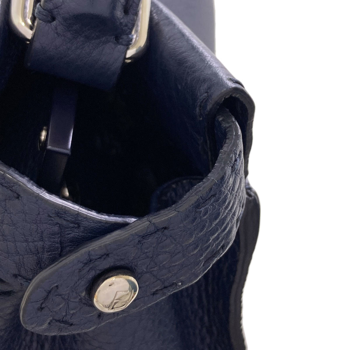 Fendi Navy Leather Handbag (Pre-Owned)
