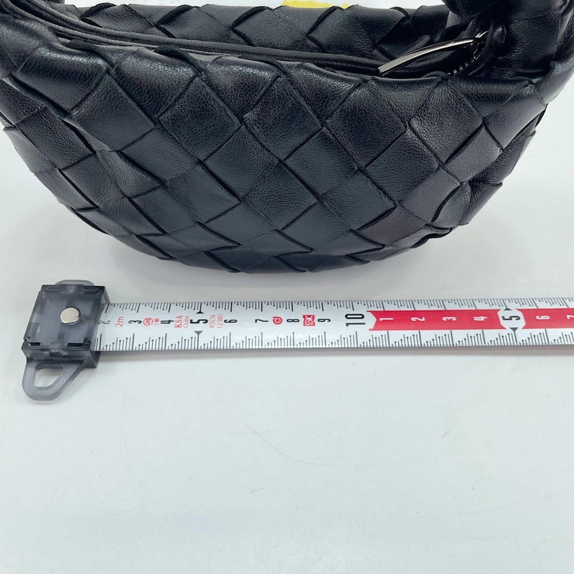 Bottega Veneta Intrecciato Black Intrecciato Handbag (Pre-Owned)