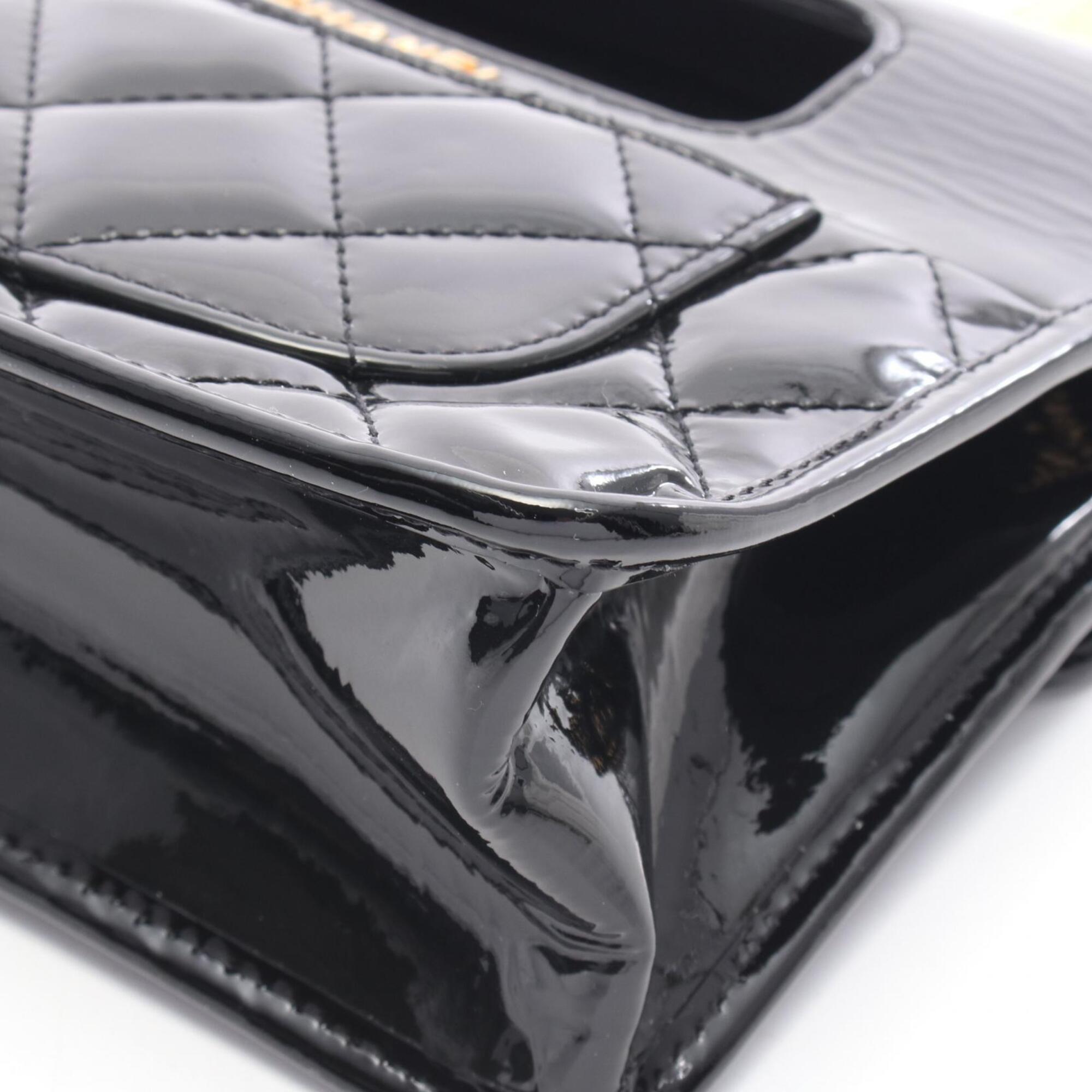 Chanel Black Patent Leather Handbag Shoulder Bag (Pre-Owned)