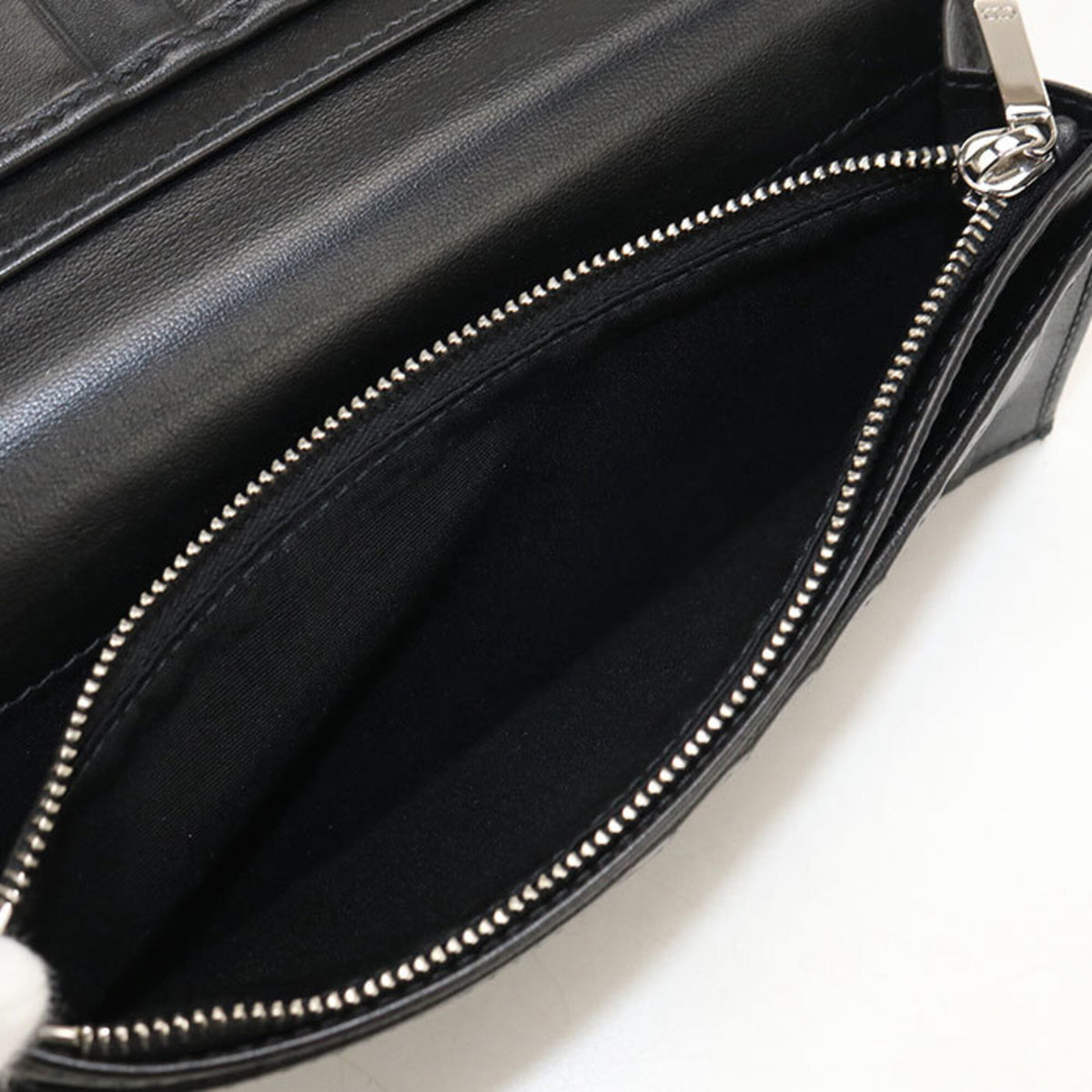 Christian Dior Black Leather Long Wallet (Bi-Fold) (Pre-Owned)