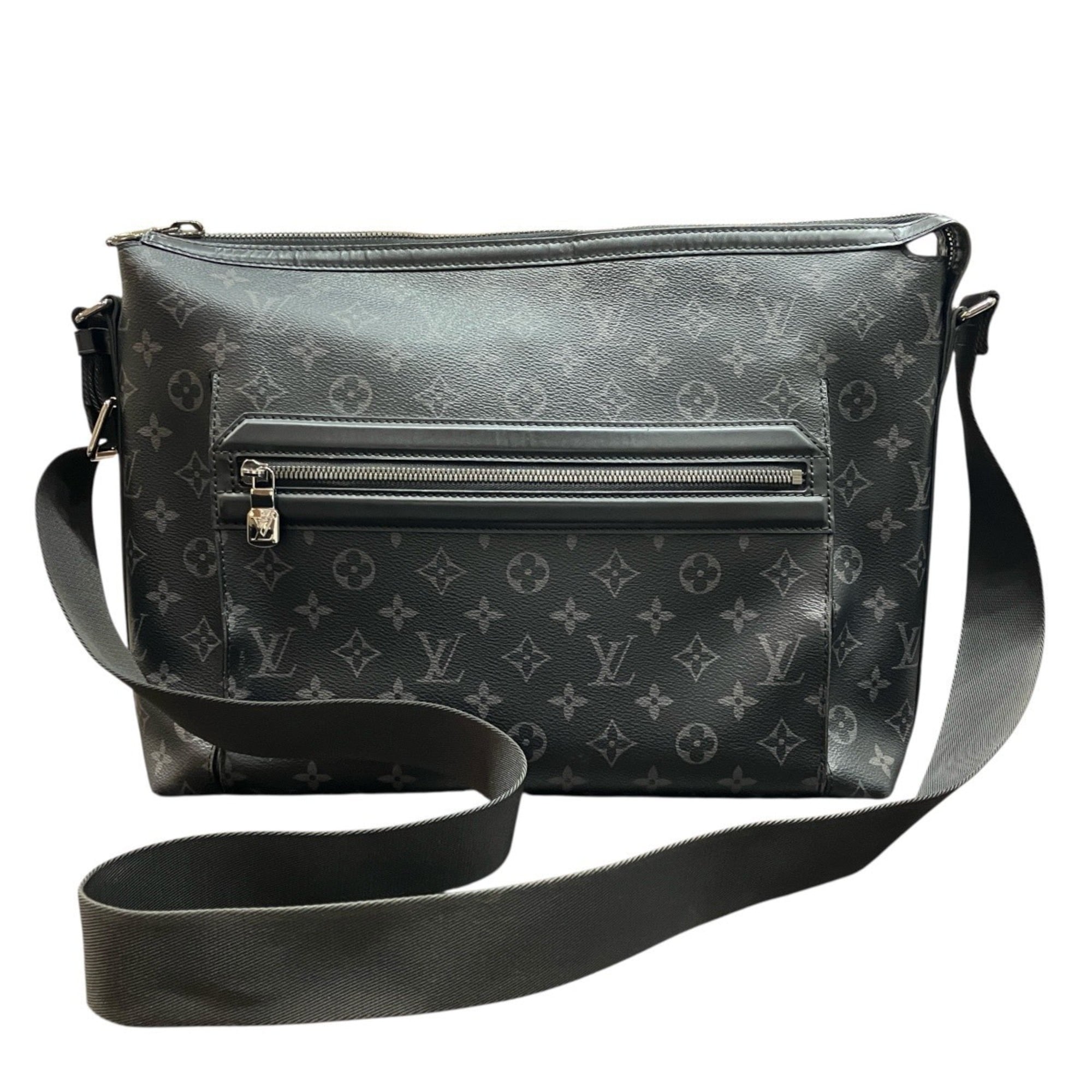 Louis Vuitton Gray Monogram Eclipse Monogram Eclipse Messenger Bag Shoulder Bag (Pre-Owned)