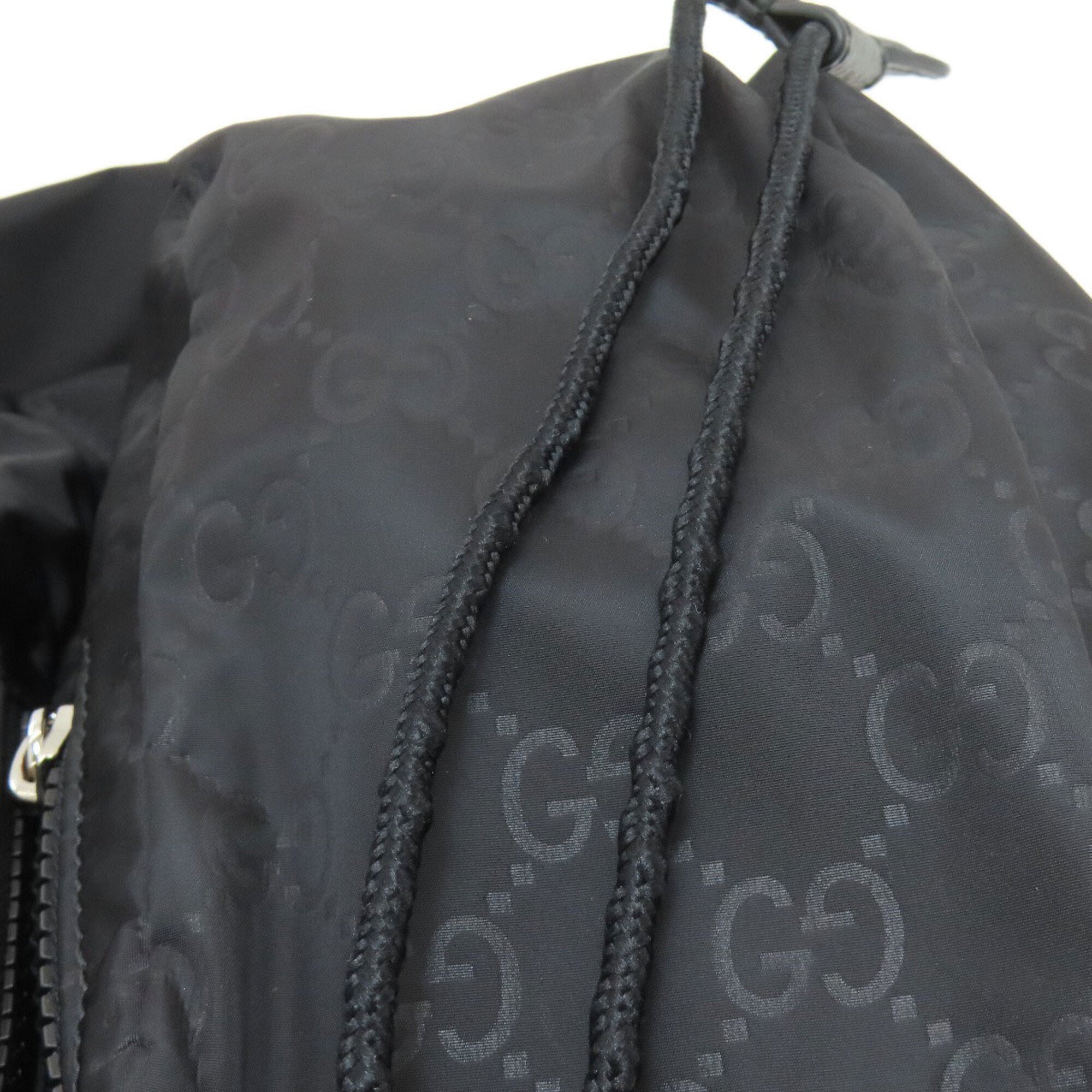 Gucci Black Nylon (Pre-Owned)