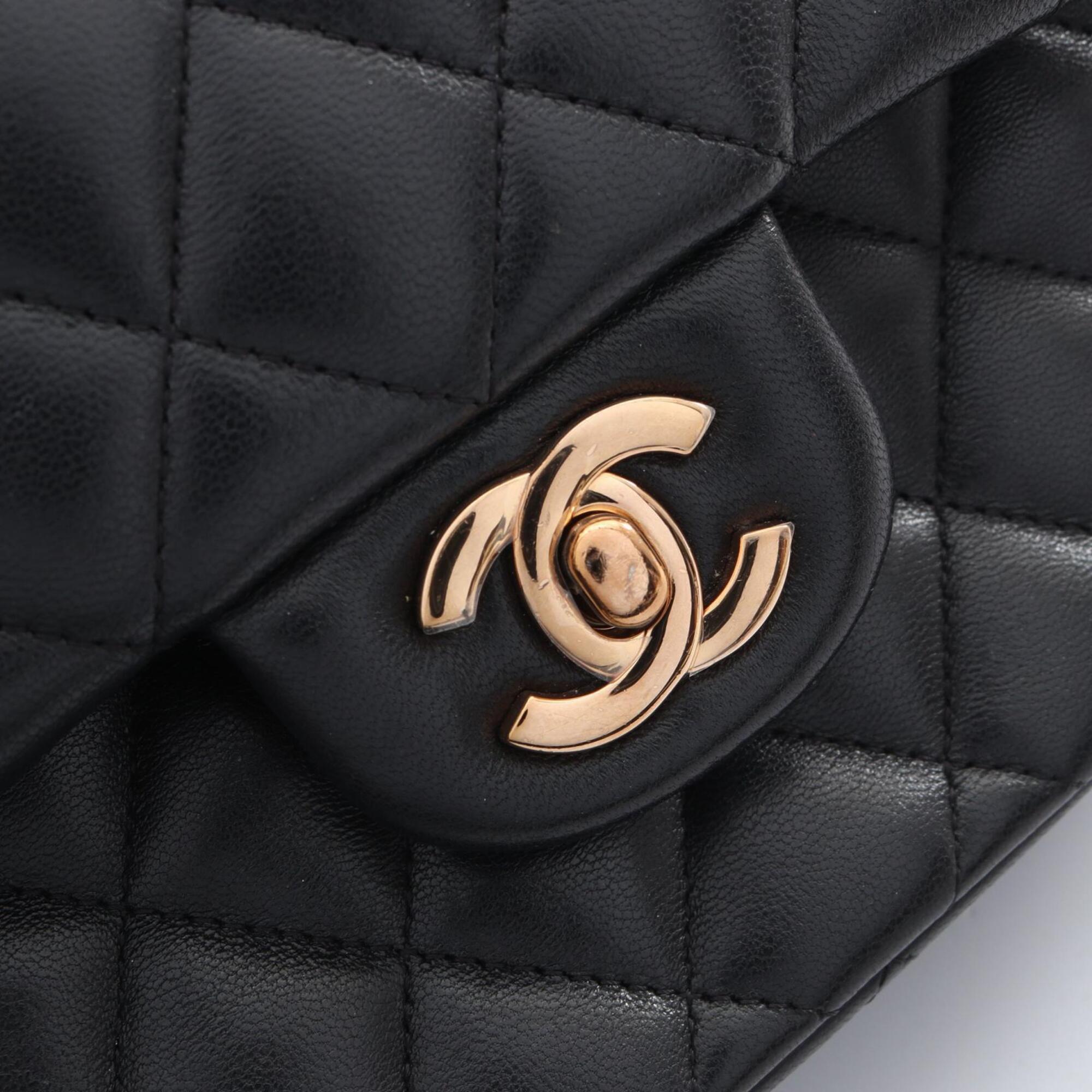 Chanel Black Handbag Shoulder Bag (Pre-Owned)