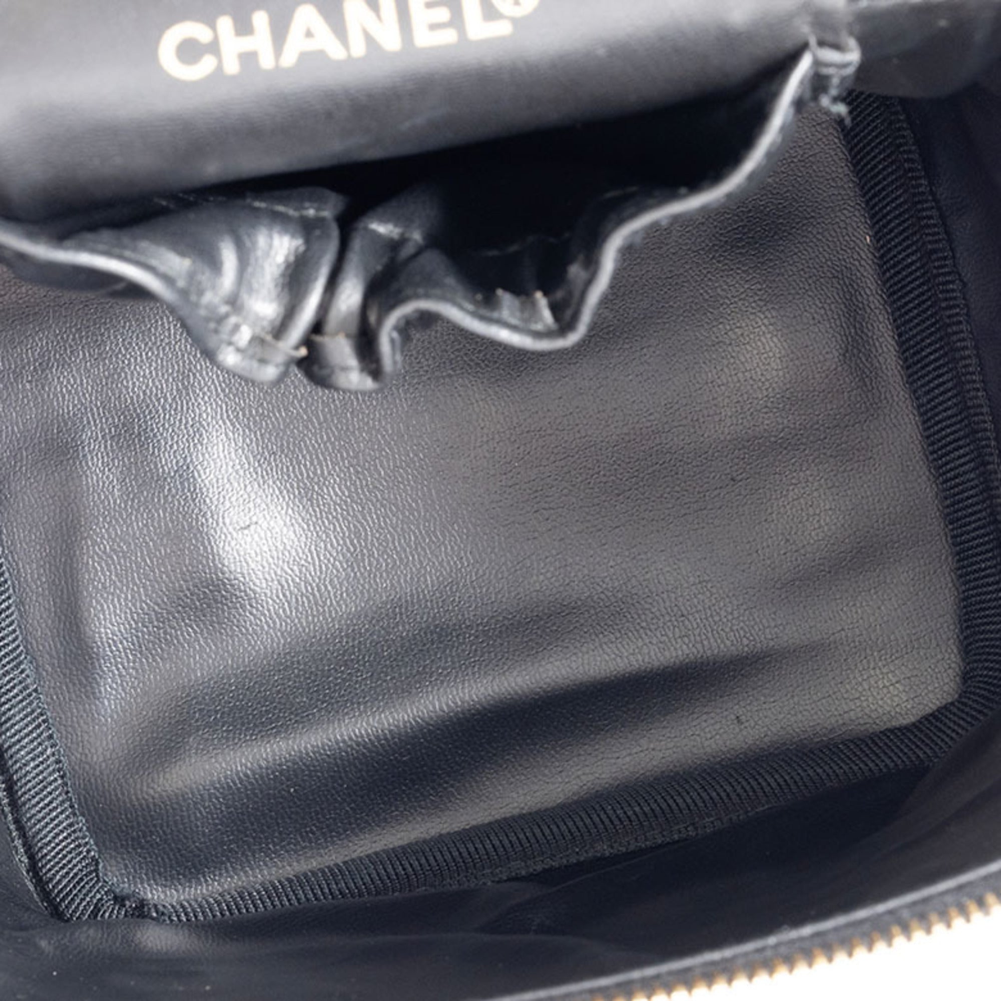 Chanel Black Leather Handbag Pouch Vanity Bag (Pre-Owned)