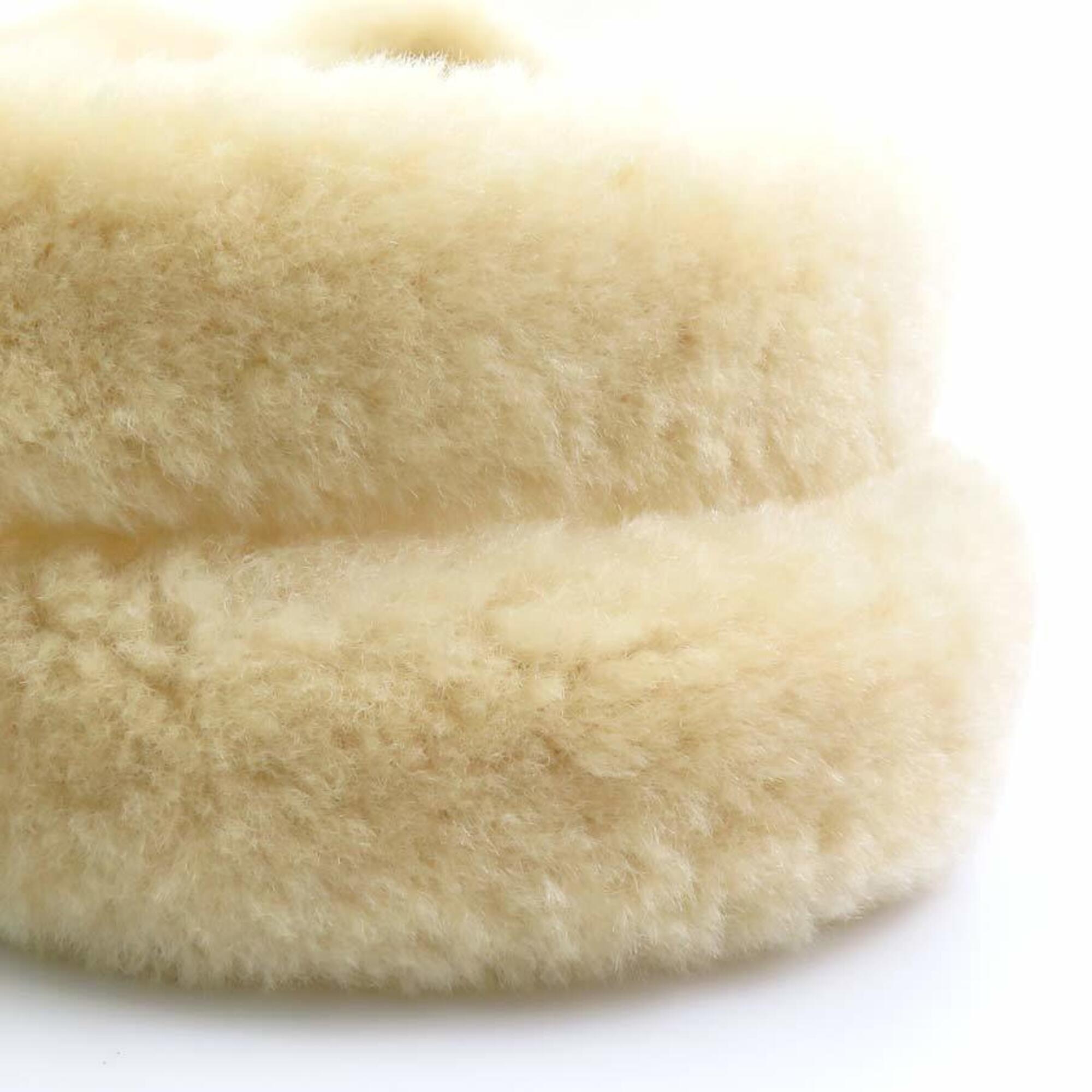 Bottega Veneta Cream Fur Suede Shoulder Bag (Pre-Owned)