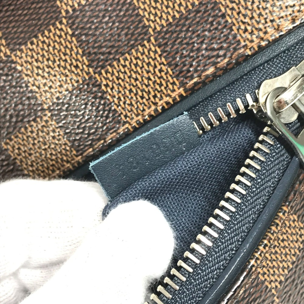 Louis Vuitton Brown Navy Damier Canvas Messenger Bag Shoulder Bag (Pre-Owned)