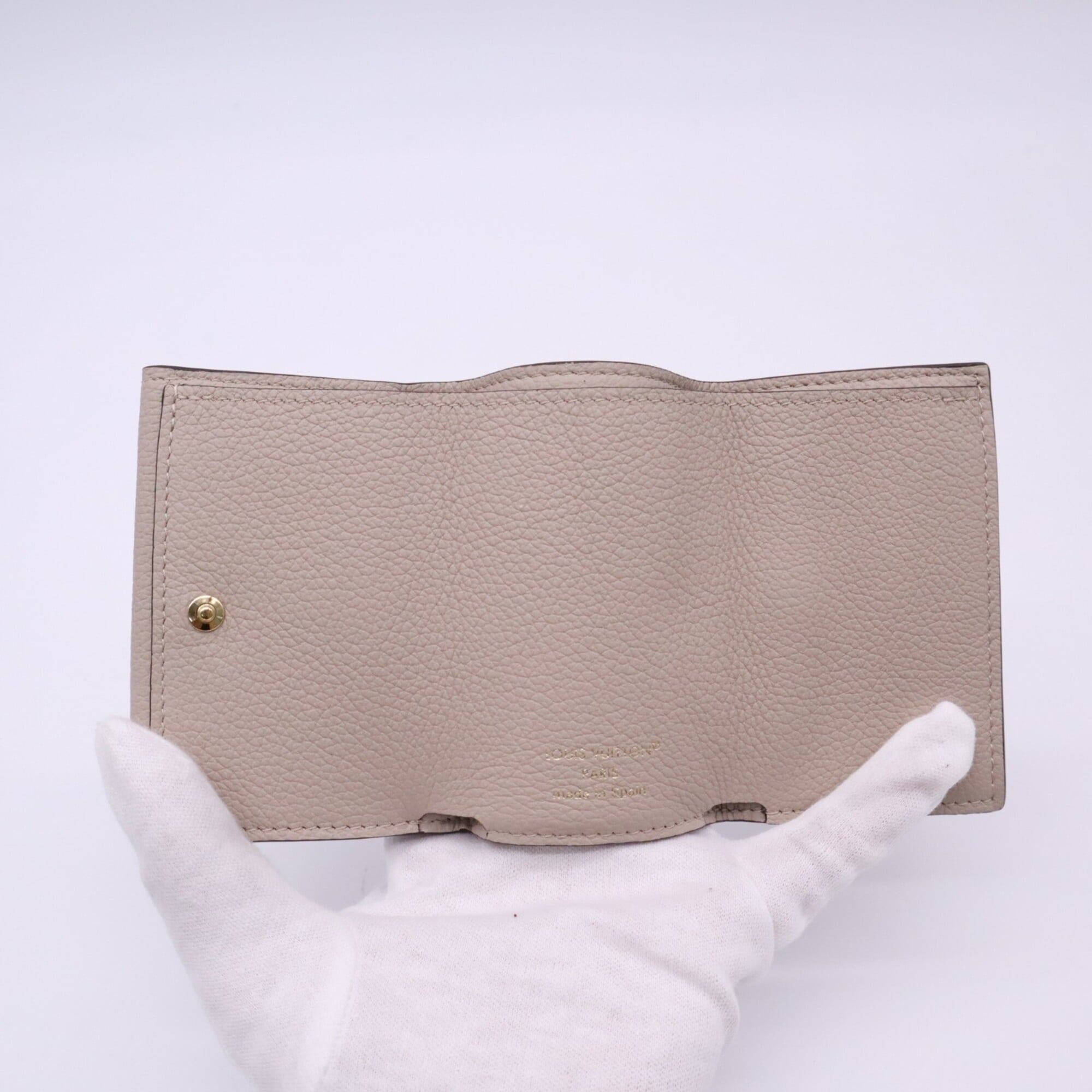 Louis Vuitton Taurillon Beige Leather Wallet (Tri-Fold) (Pre-Owned)
