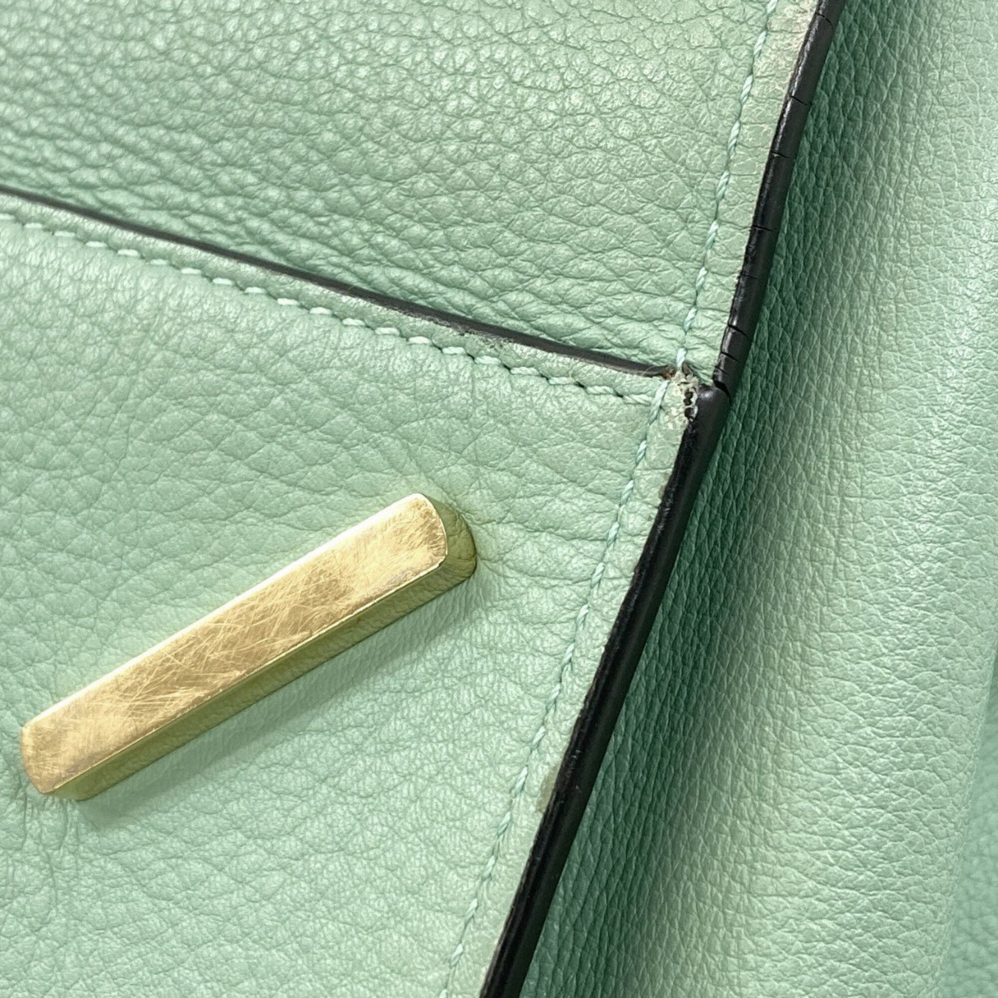 Loewe Light Green Leather Handbag Pouch (Pre-Owned)