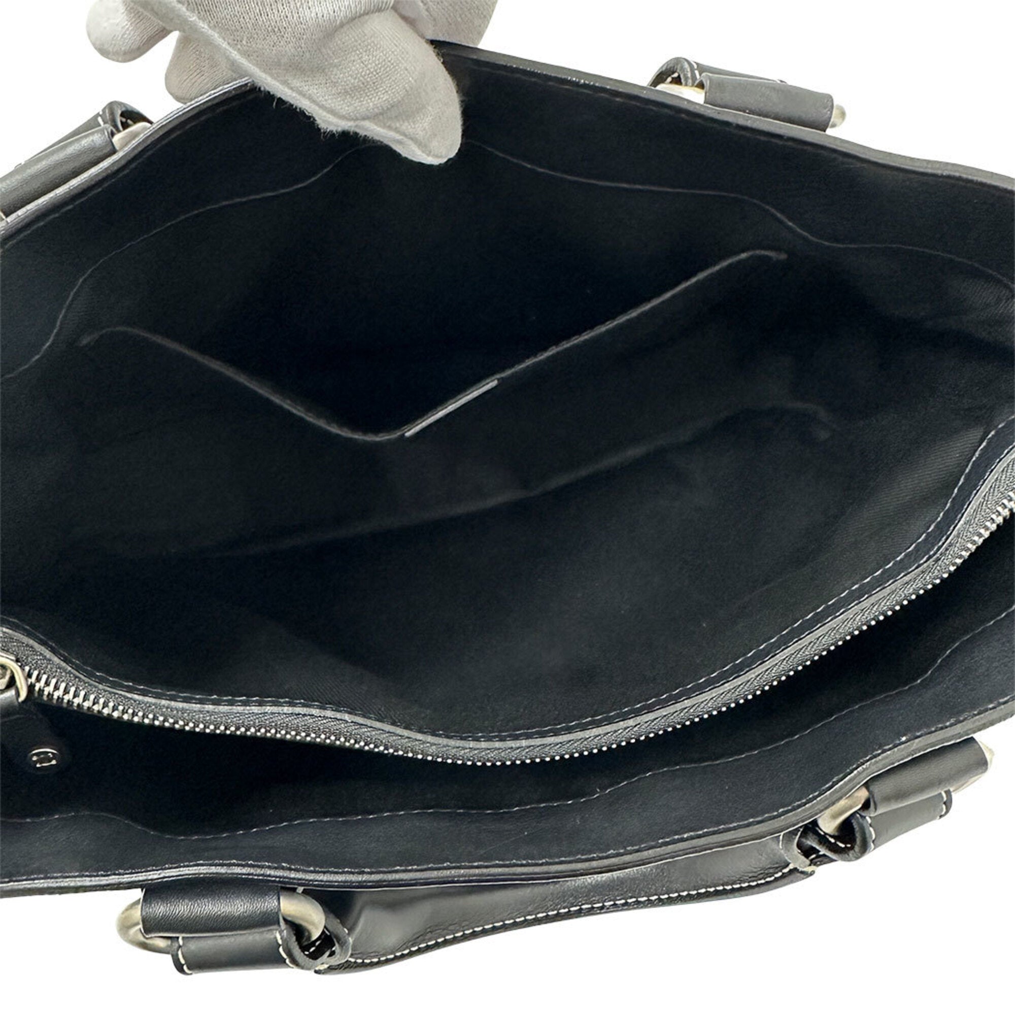 Celine Black Leather Handbag (Pre-Owned)