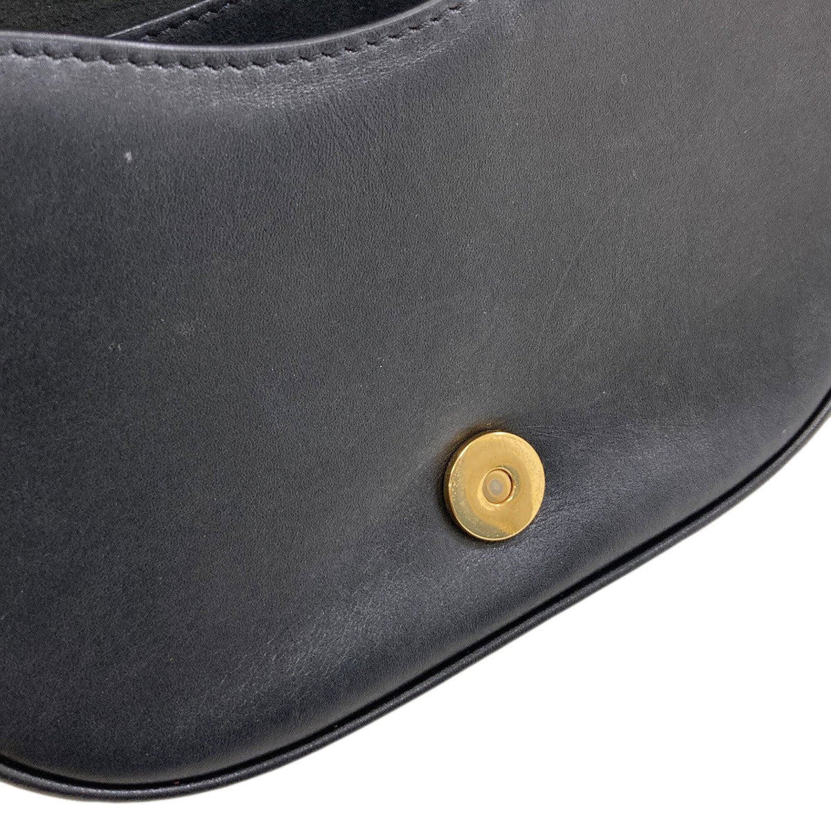 Fendi Black Leather Shoulder Bag (Pre-Owned)