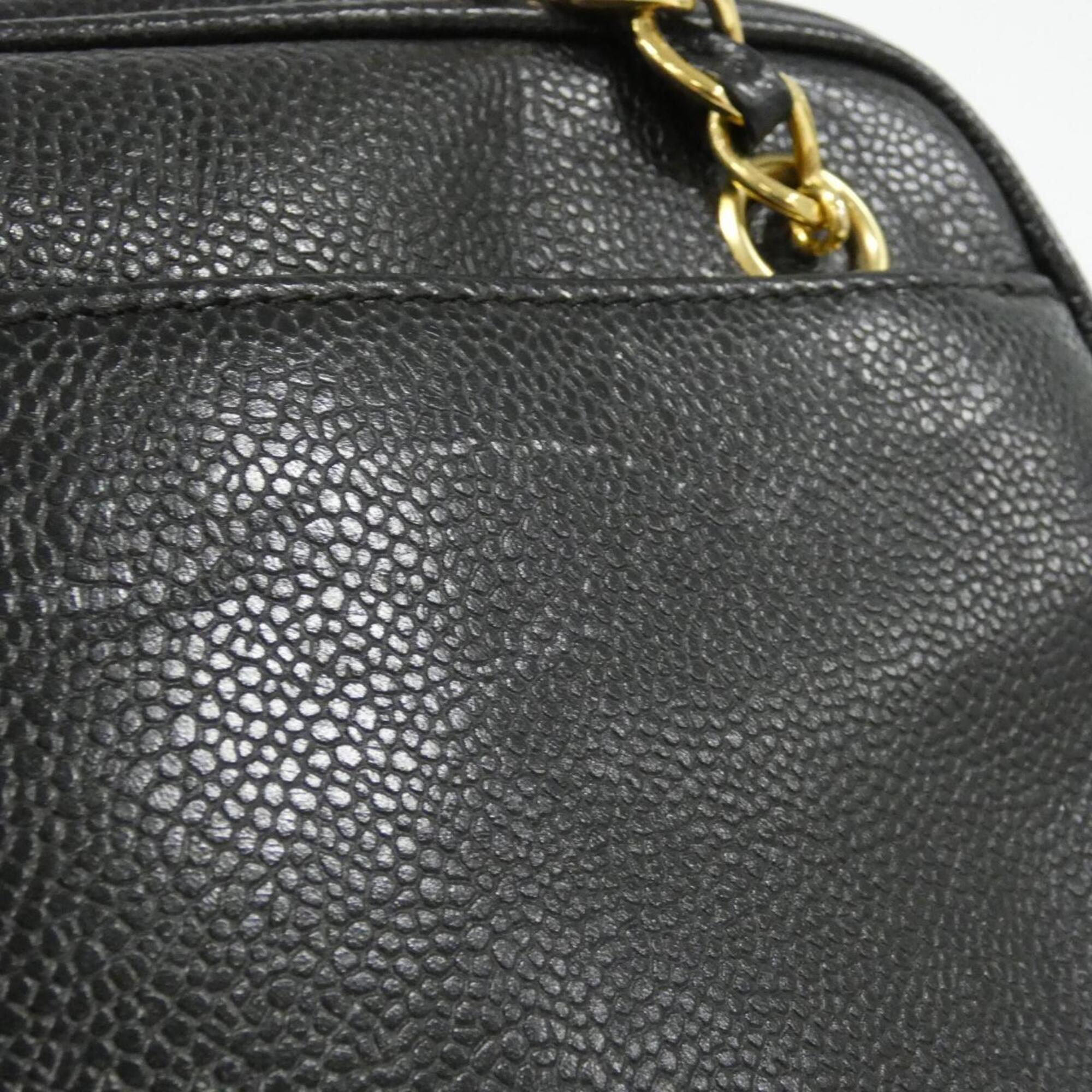 Chanel Black Grained Calfskin Shoulder Bag (Pre-Owned)