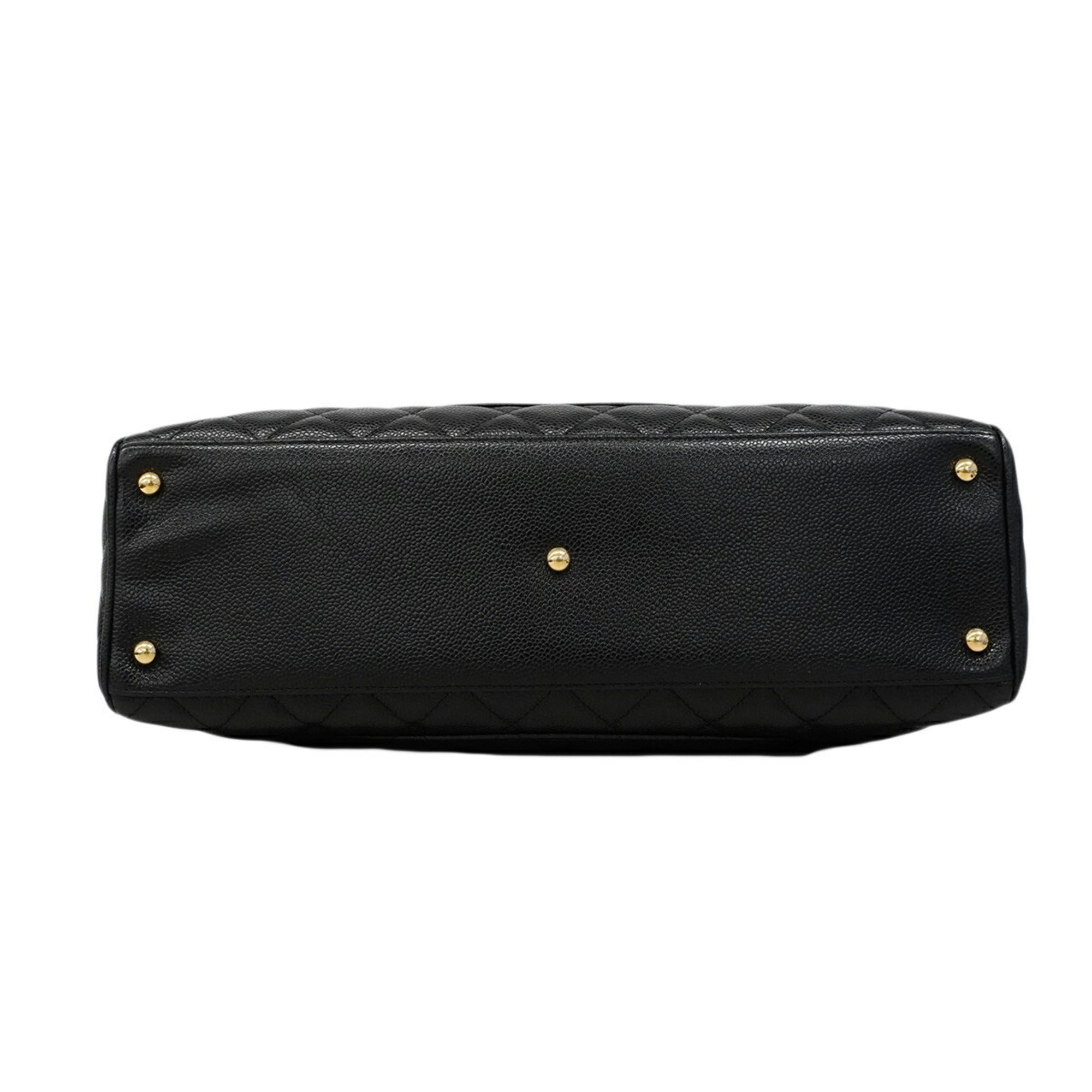 Chanel Black Grained Calfskin Handbag (Pre-Owned)
