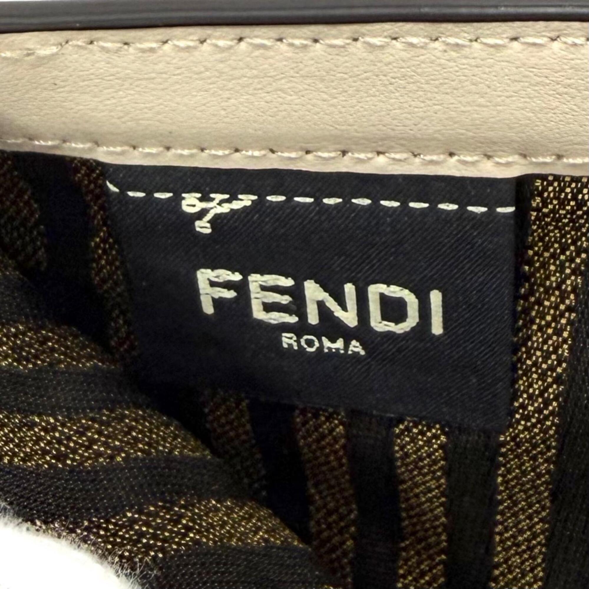 Fendi Beige Leather Wallet (Bi-Fold) (Pre-Owned)
