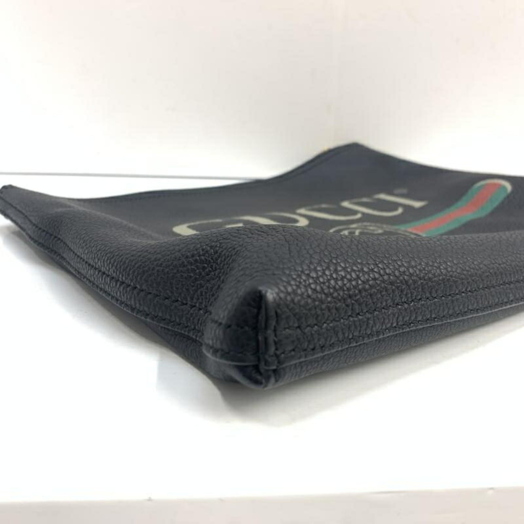Gucci Black Clutch Bag (Pre-Owned)