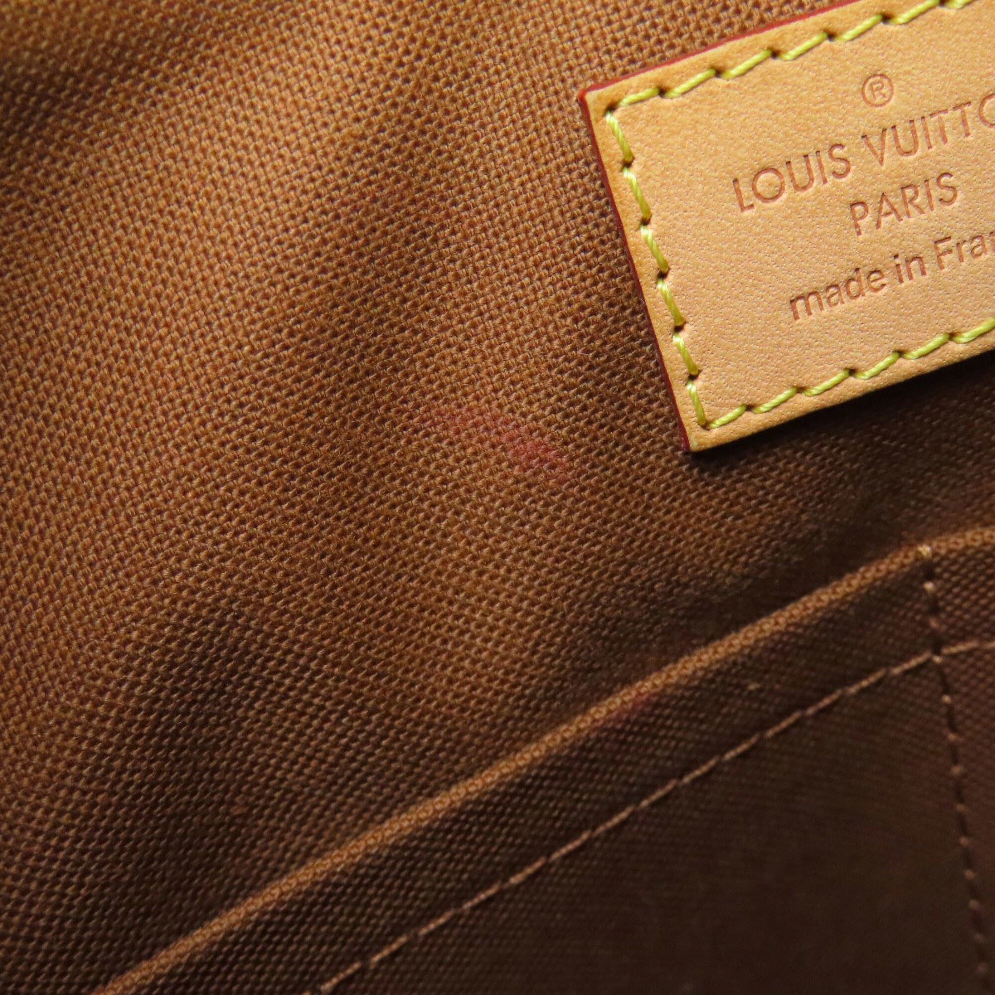 Louis Vuitton Brown Monogram Monogram Canvas Shoulder Bag (Pre-Owned)