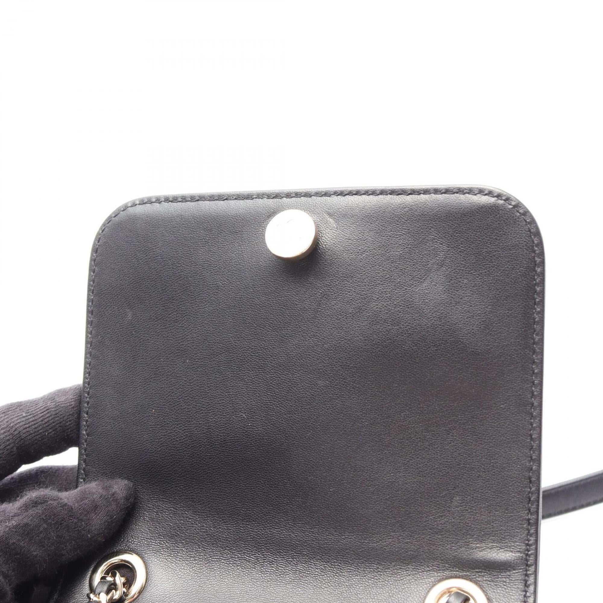 Chanel Black Leather Backpack Handbag (Pre-Owned)