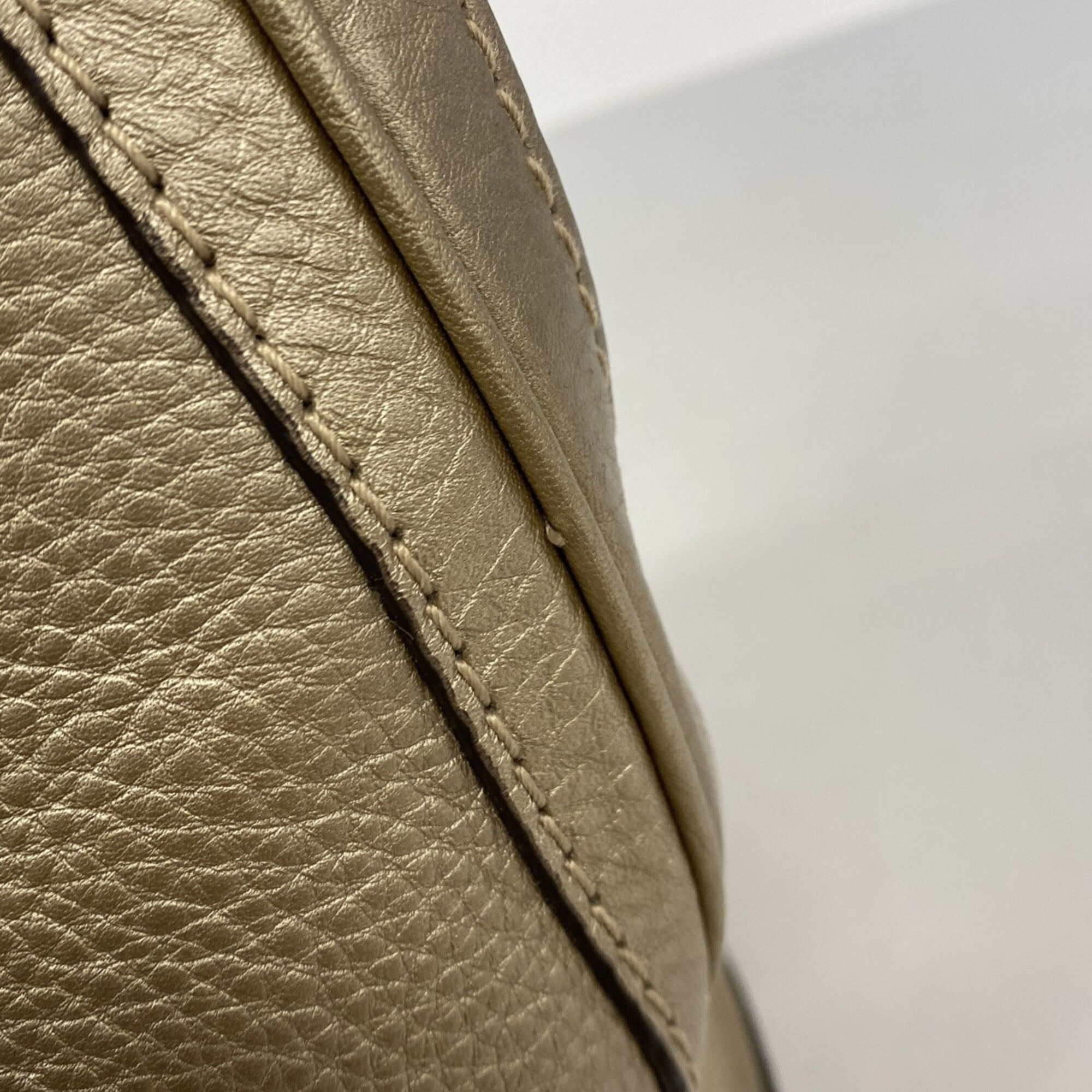 Gucci Gold Leather Tote Bag (Pre-Owned)