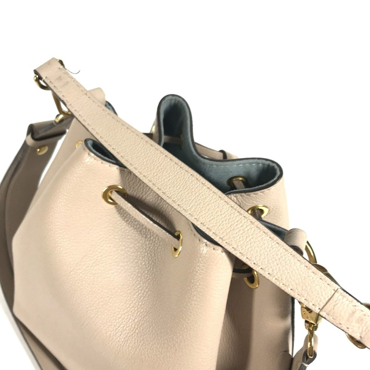 Louis Vuitton Beige Sand Leather Handbag Shoulder Bag (Pre-Owned)