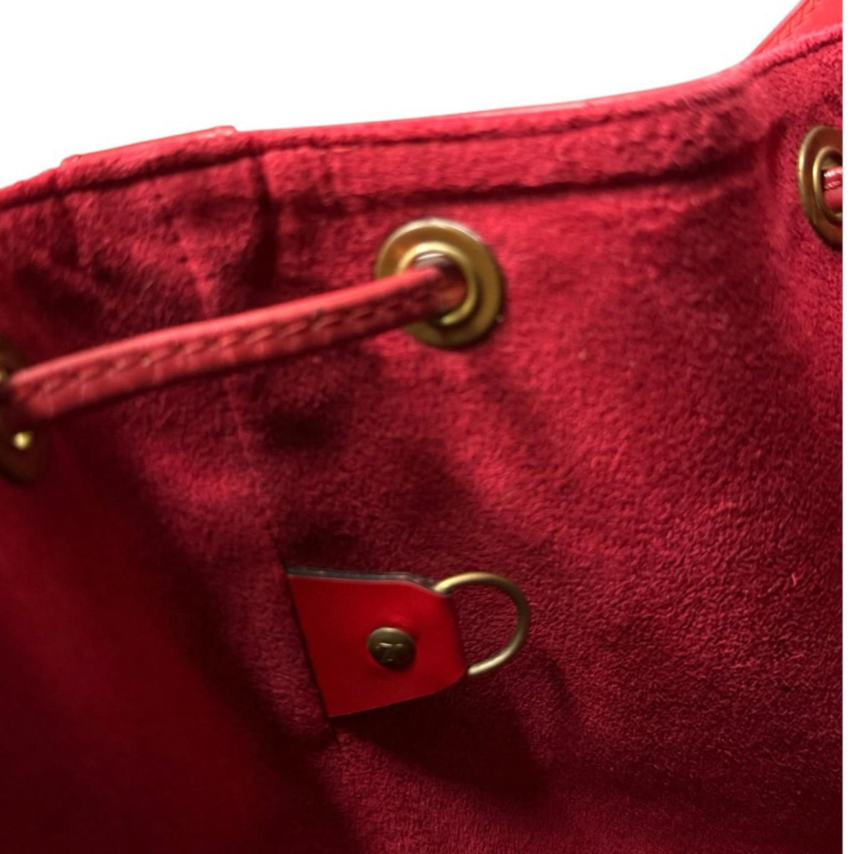 Louis Vuitton Castilian Red Red Color Epi Leather Shoulder Bag (Pre-Owned)