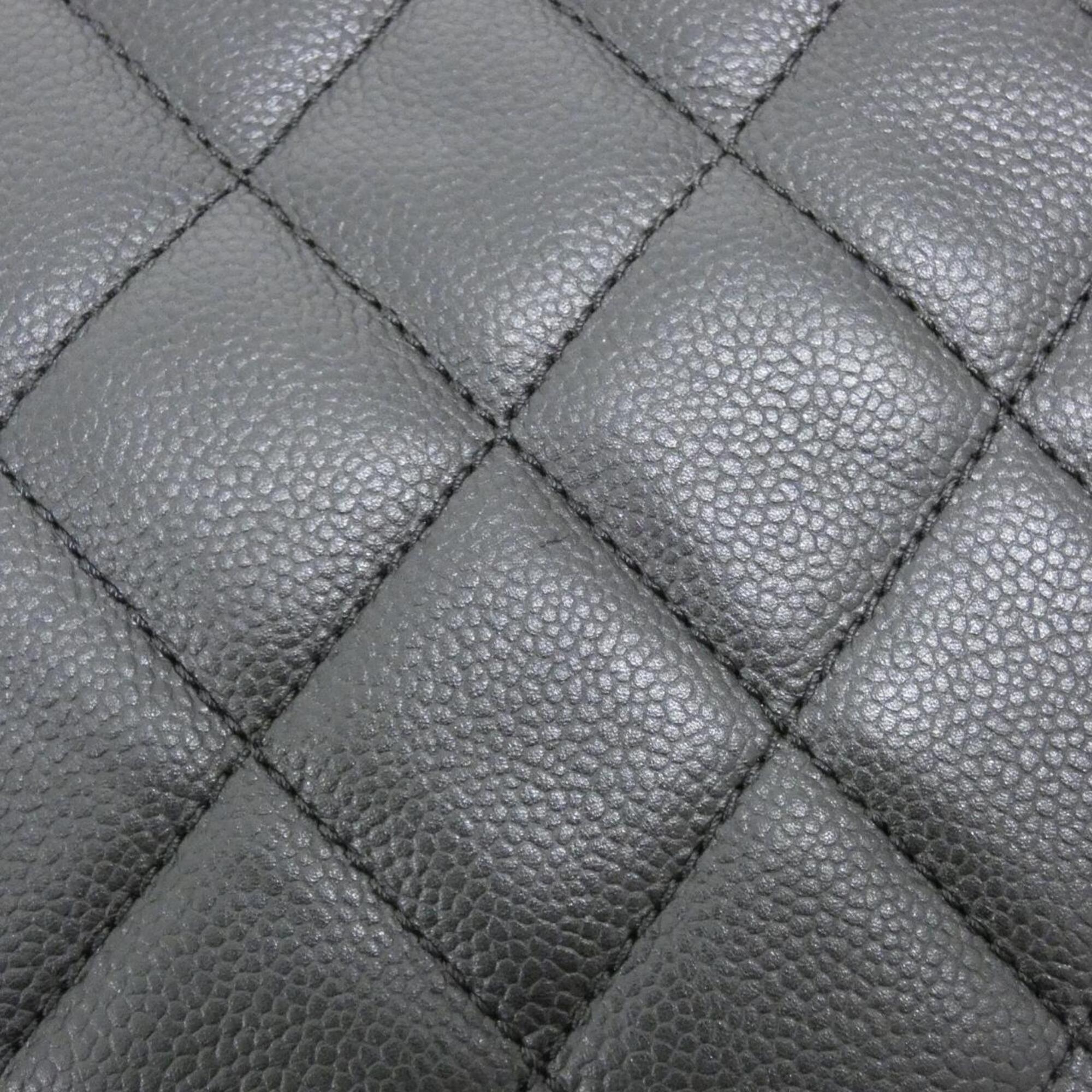 Chanel Black Grained Calfskin Shoulder Bag (Pre-Owned)