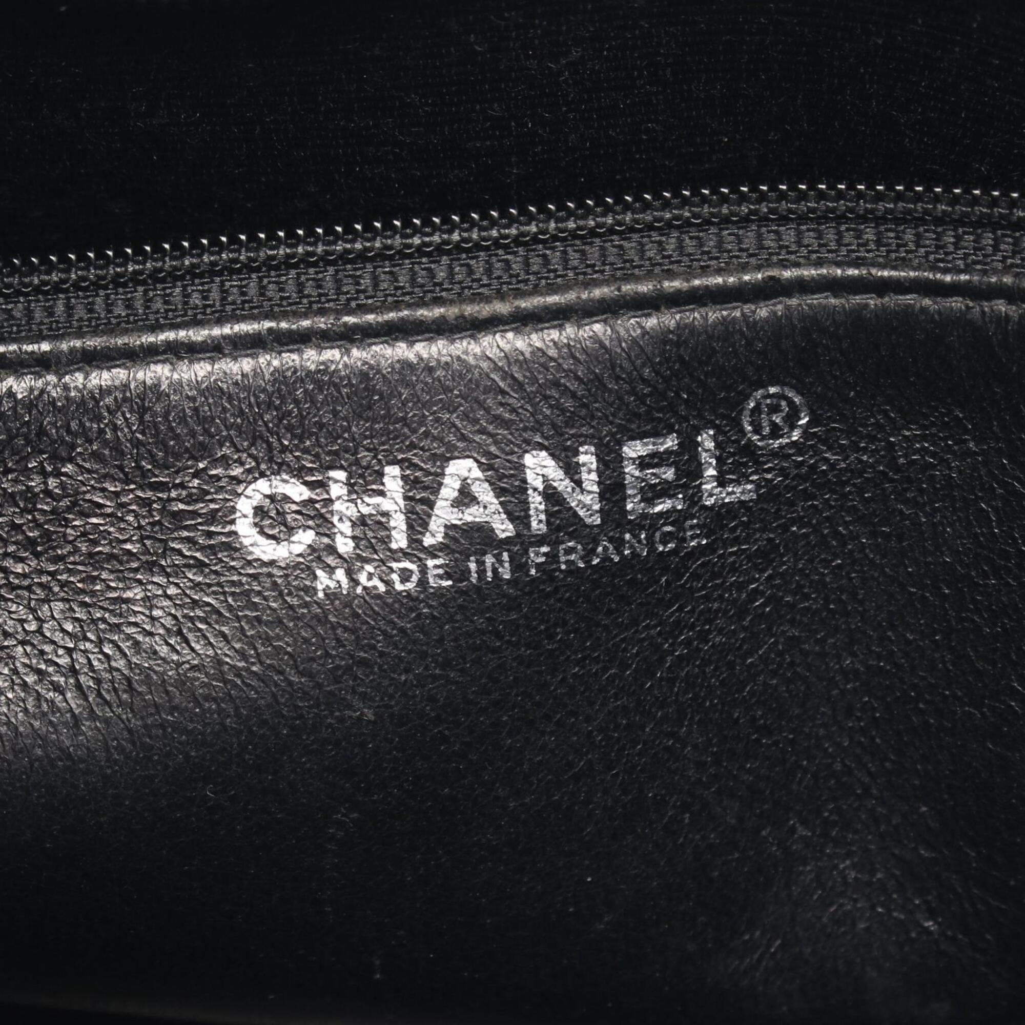 Chanel Black Grained Calfskin Handbag Tote Bag (Pre-Owned)