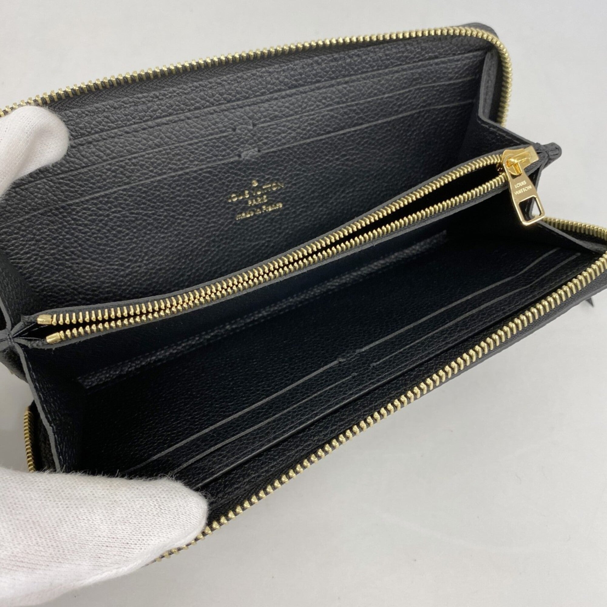 Louis Vuitton Beige Black Long Wallet (Bi-Fold) (Pre-Owned)