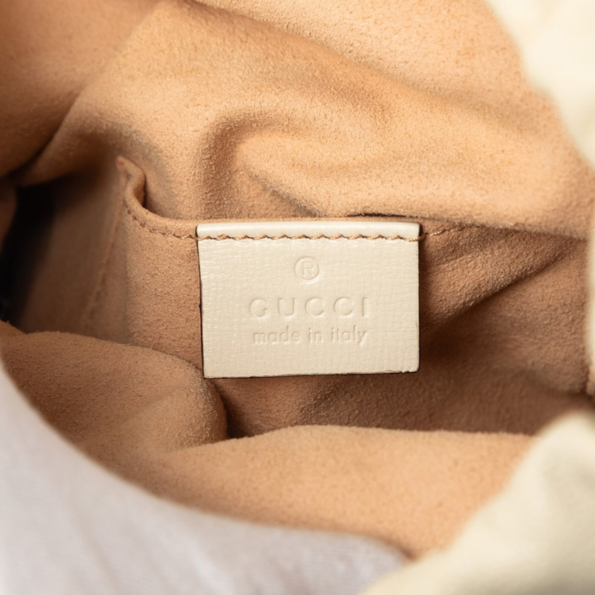 Gucci Horsebit White Leather Shoulder Bag (Pre-Owned)