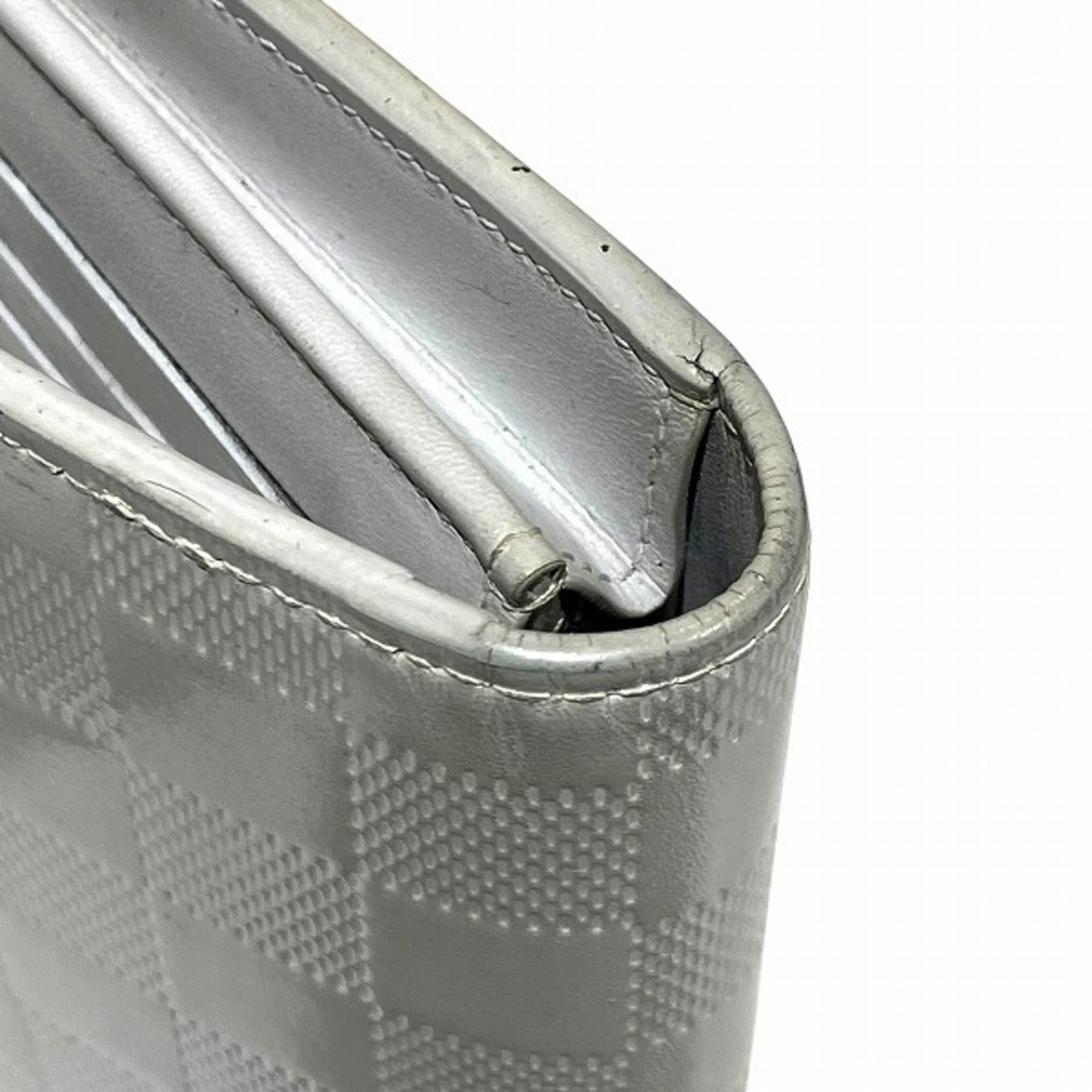 Louis Vuitton White Leather Long Wallet (Bi-Fold) (Pre-Owned)