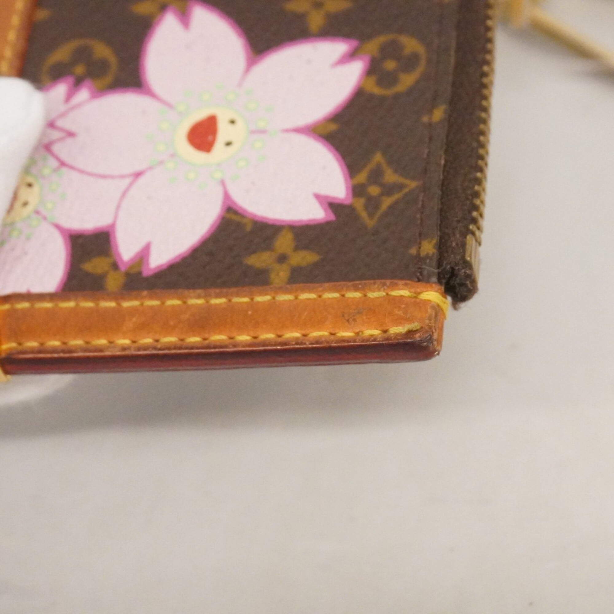 Louis Vuitton Brown Pink Coin Purse/Coin Case (Pre-Owned)