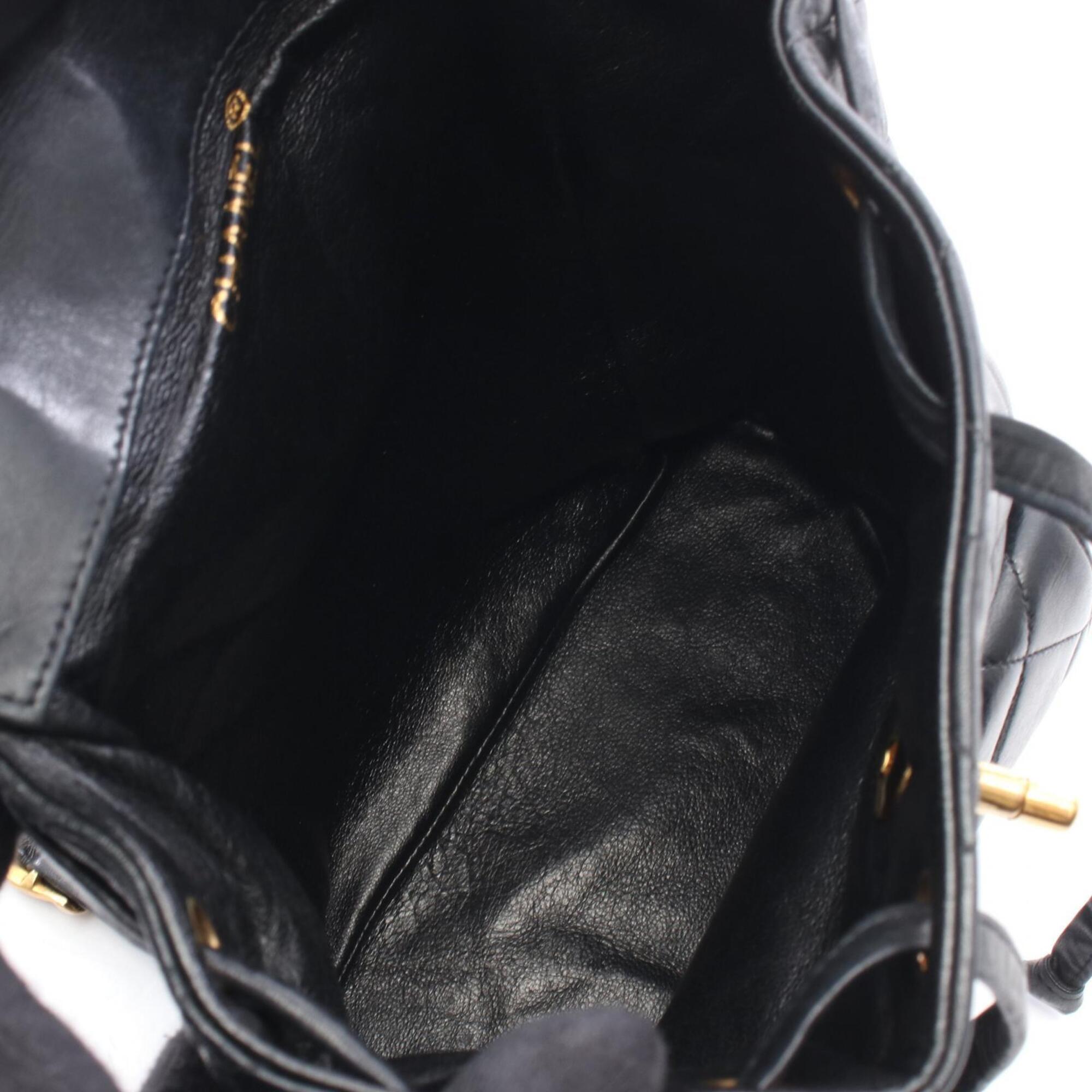 Chanel Black Leather Backpack Handbag (Pre-Owned)