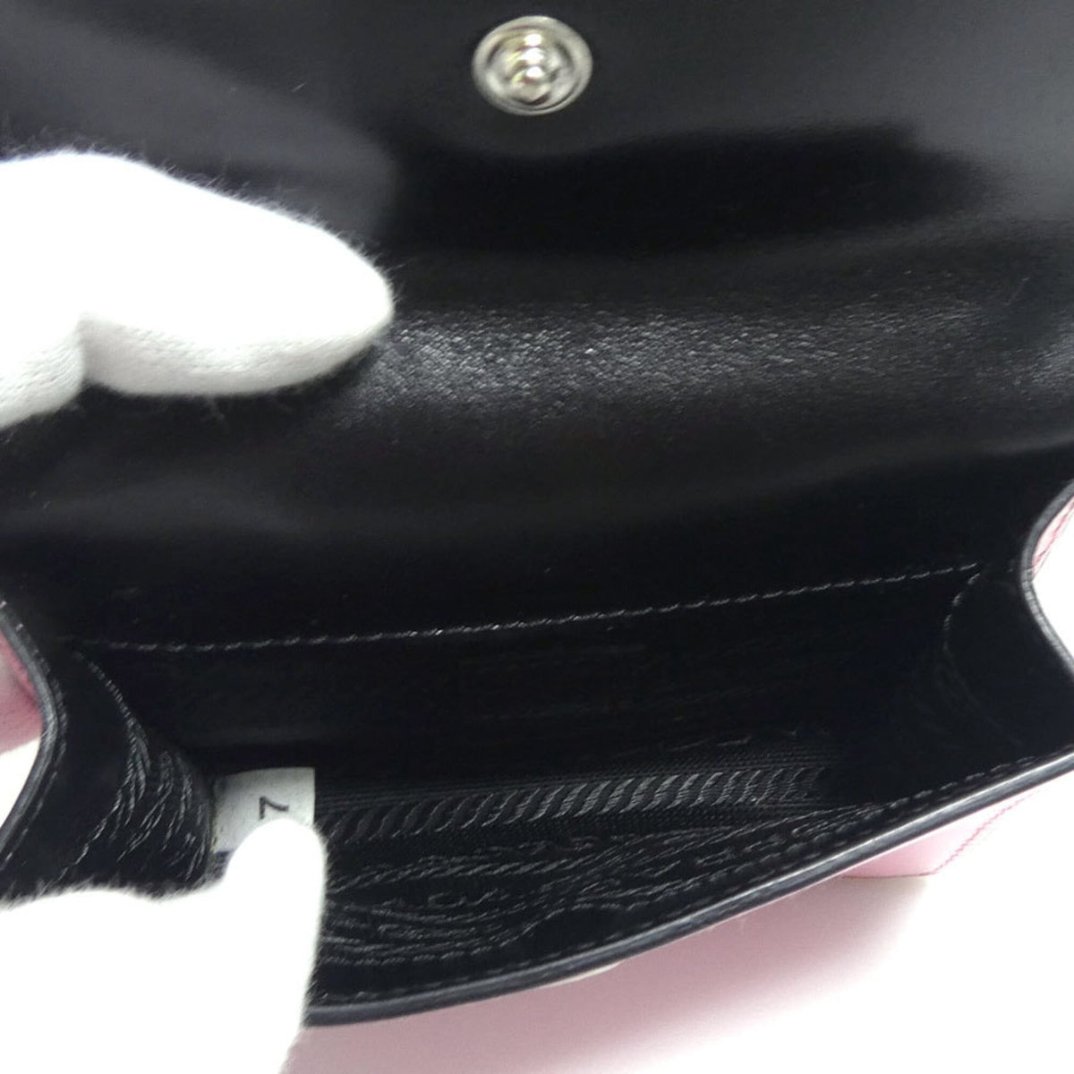 Prada Pink Leather Pochette (Pre-Owned)