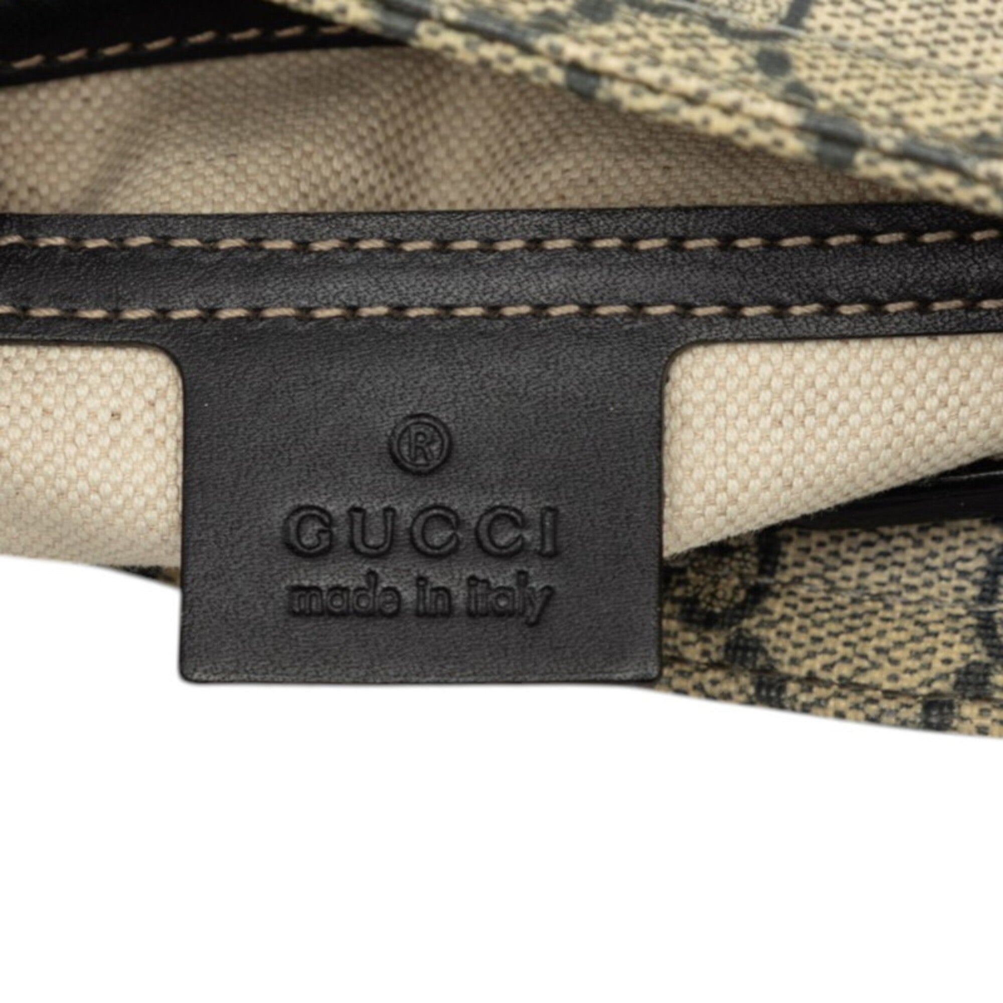 Gucci Beige Navy Pvc Leather Shoulder Bag (Pre-Owned)
