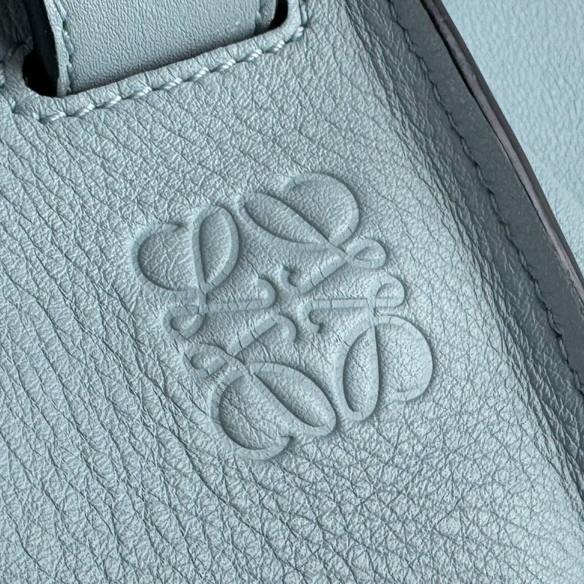 Loewe Light Blue Leather Handbag Shoulder Bag (Pre-Owned)