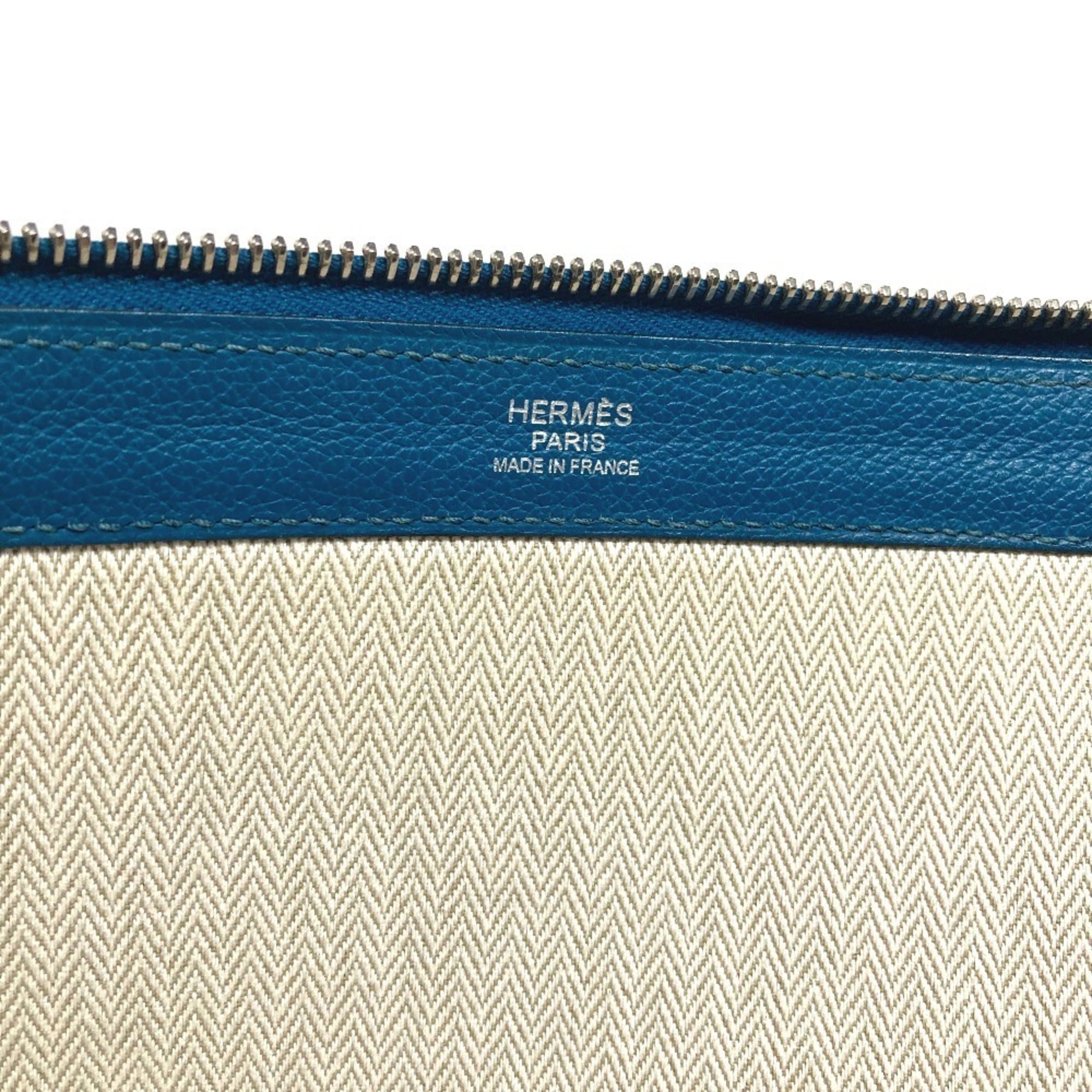Hermes Blue Clutch Bag (Pre-Owned)