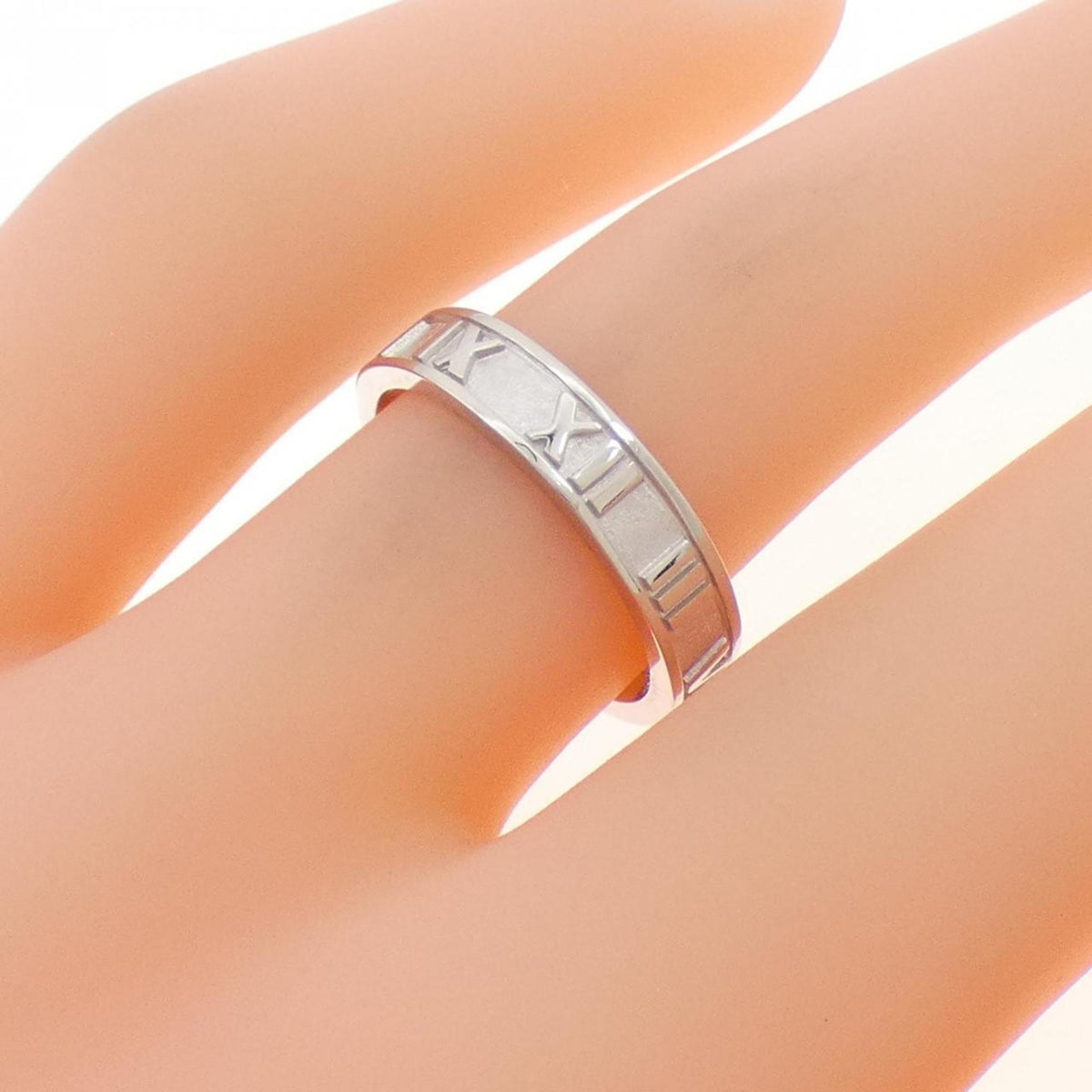 Tiffany White Gold (18K) Band Ring (Pre-Owned)