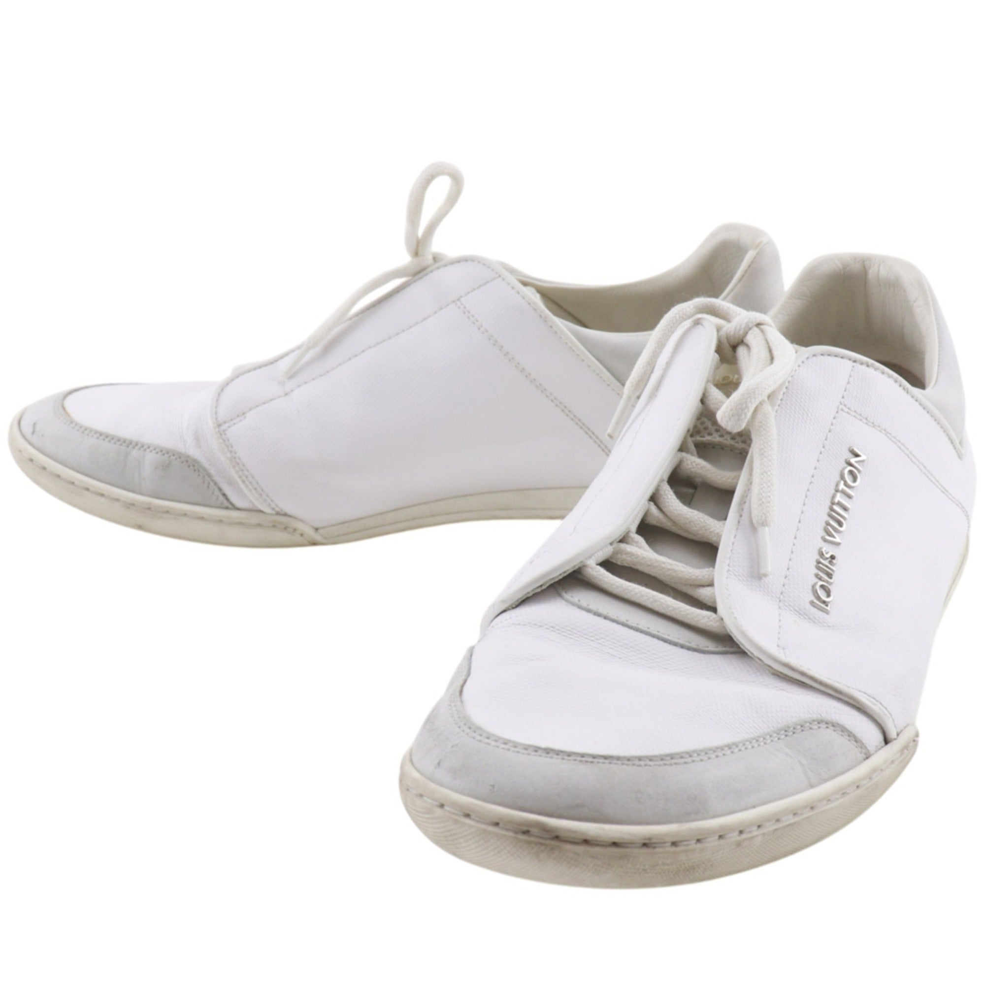 Louis Vuitton White Sneakers (Pre-Owned)