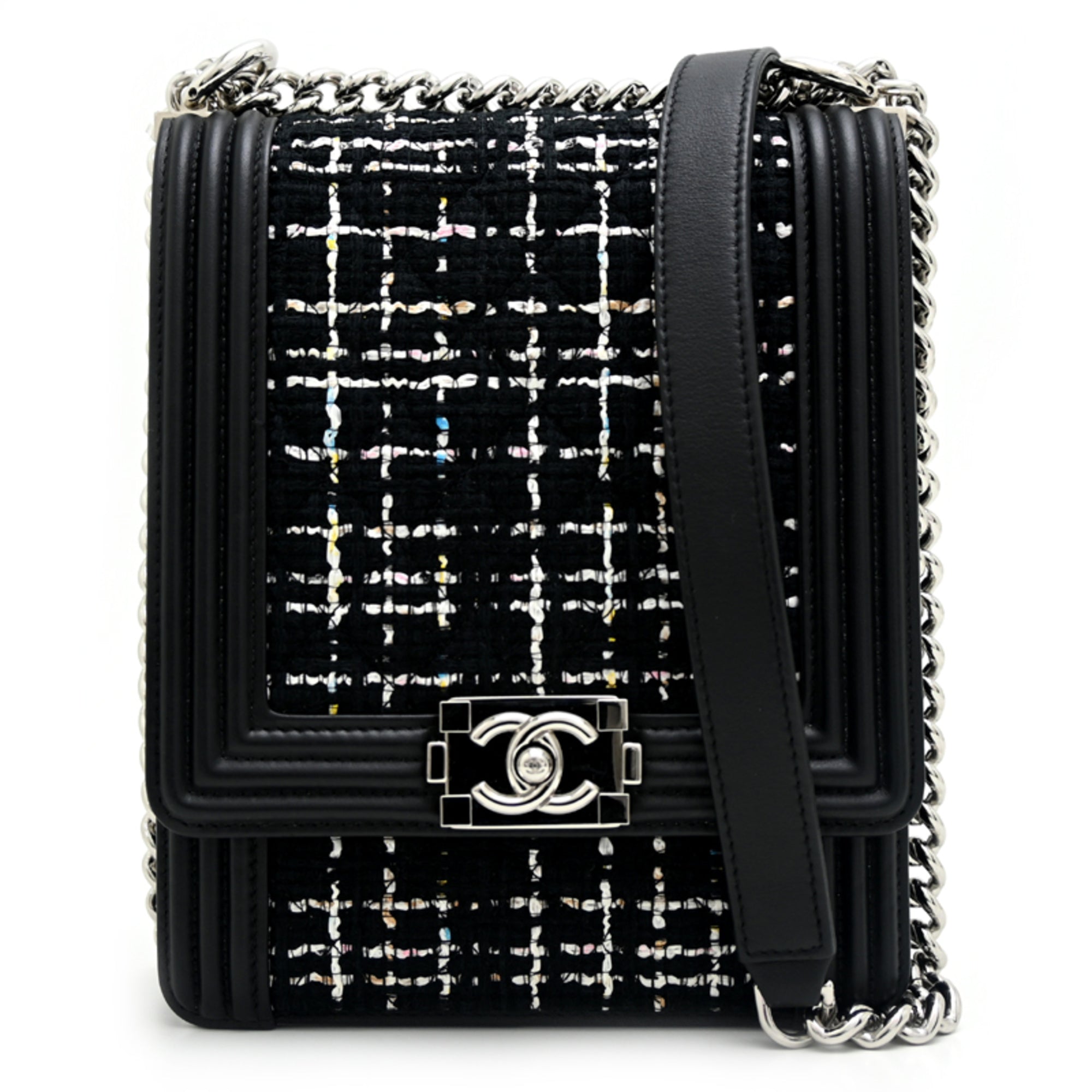 Chanel Black Tweed Leather Shoulder Bag (Pre-Owned)