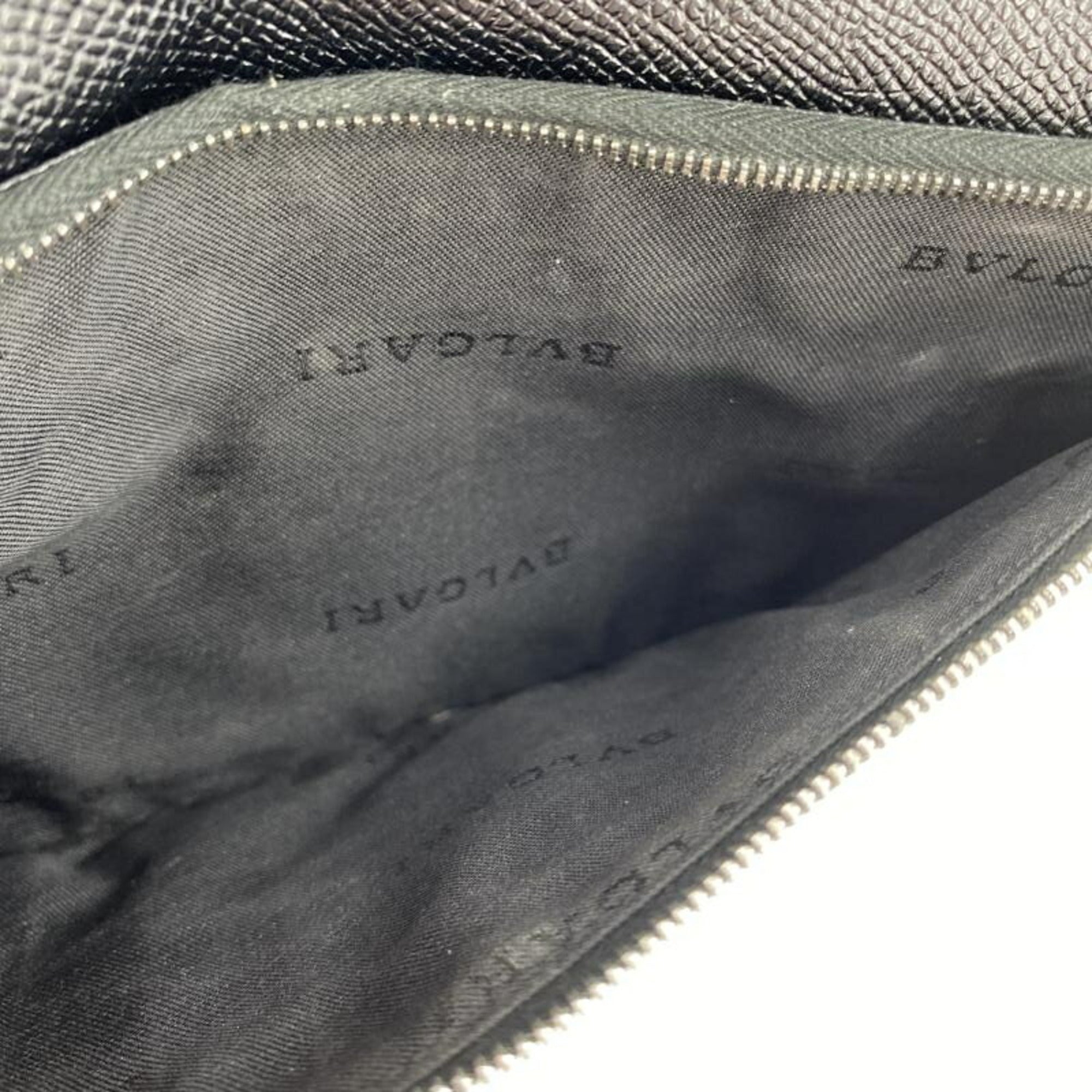 Bvlgari Black Leather Long Wallet (Bi-Fold) (Pre-Owned)