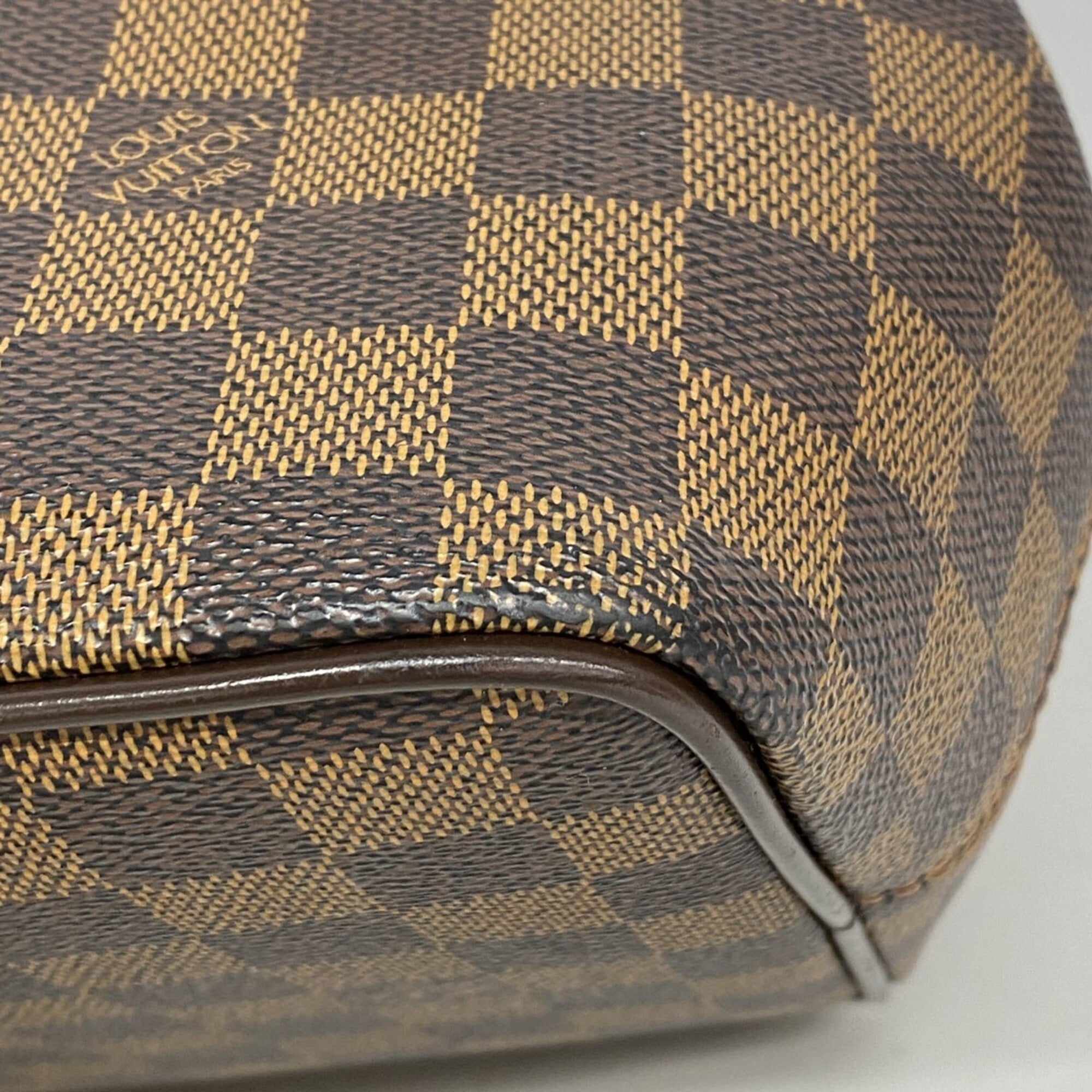 Louis Vuitton Ebene Handbag (Pre-Owned)