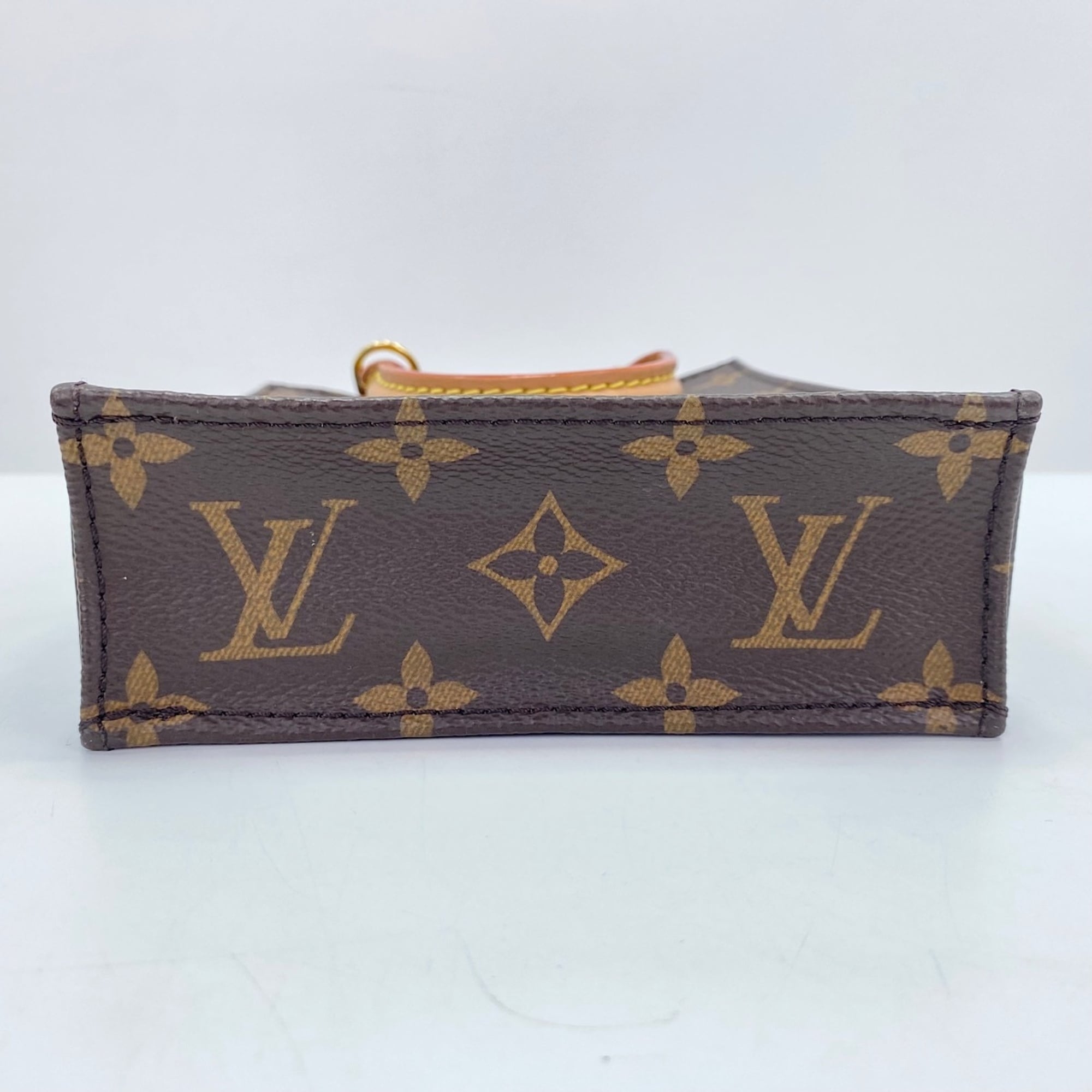 Louis Vuitton Brown Shoulder Bag (Pre-Owned)